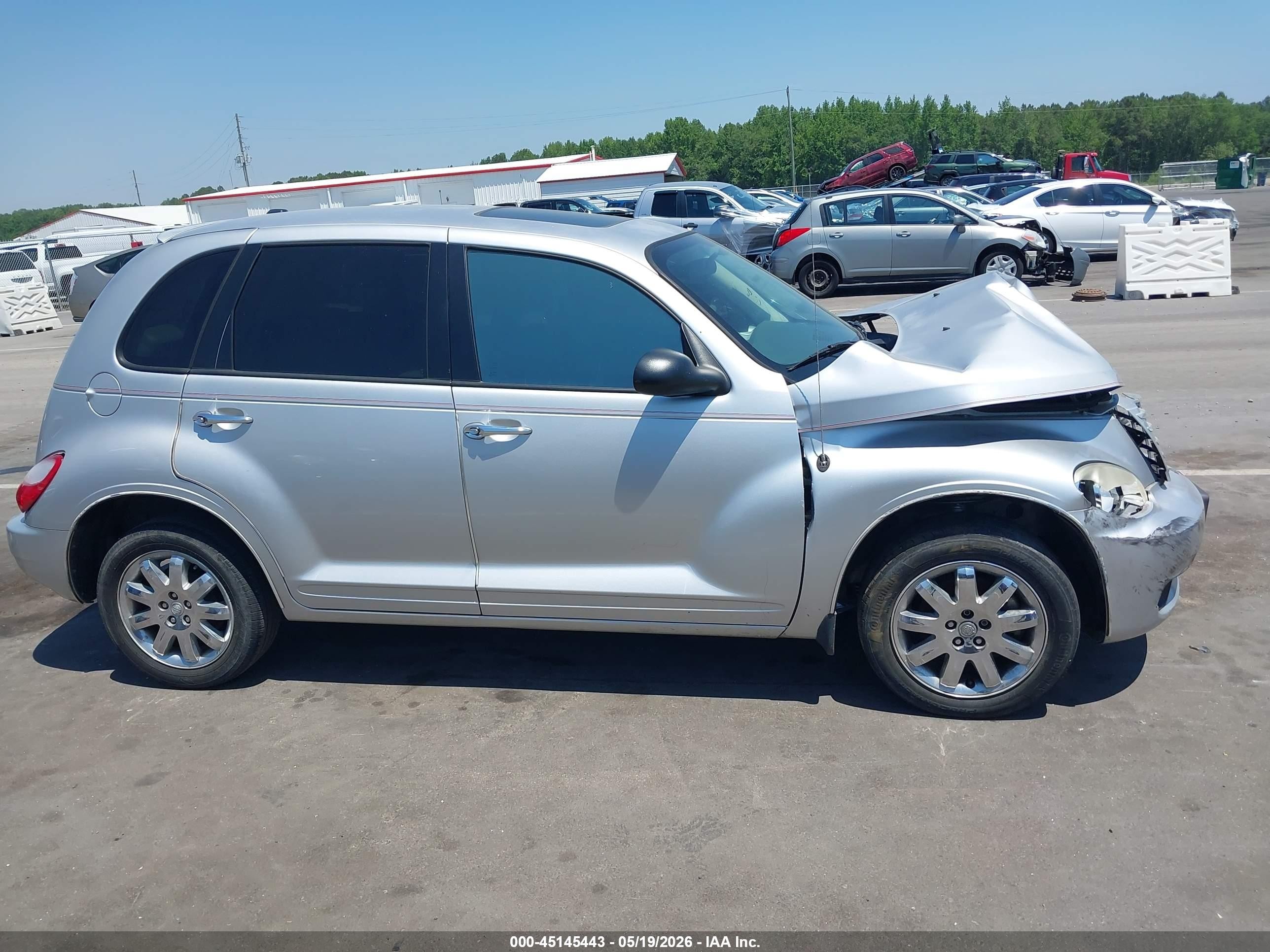 2008 Chrysler Pt Cruiser Touring Silver vin: 3A8FY58B78T100576