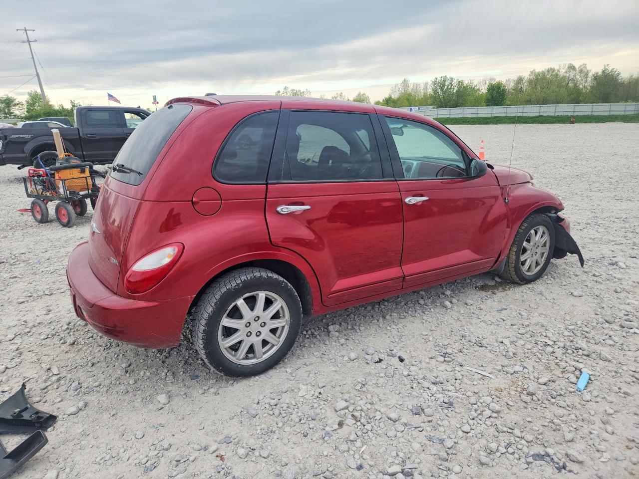 2008 Chrysler Pt Cruiser Touring Red vin: 3A8FY58BX8T186904