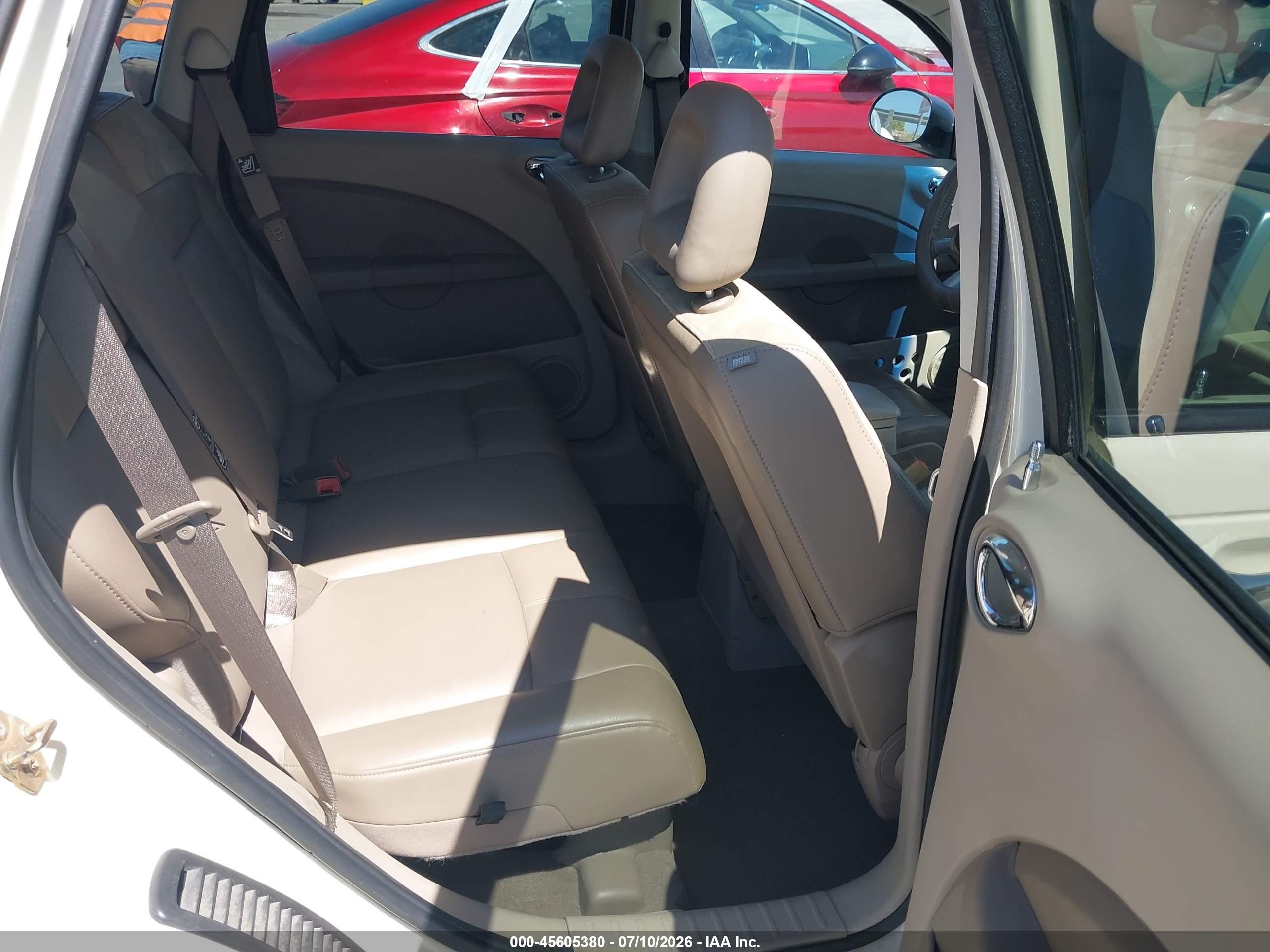 2006 Chrysler Pt Cruiser Limited Cream vin: 3A8FY68816T202950