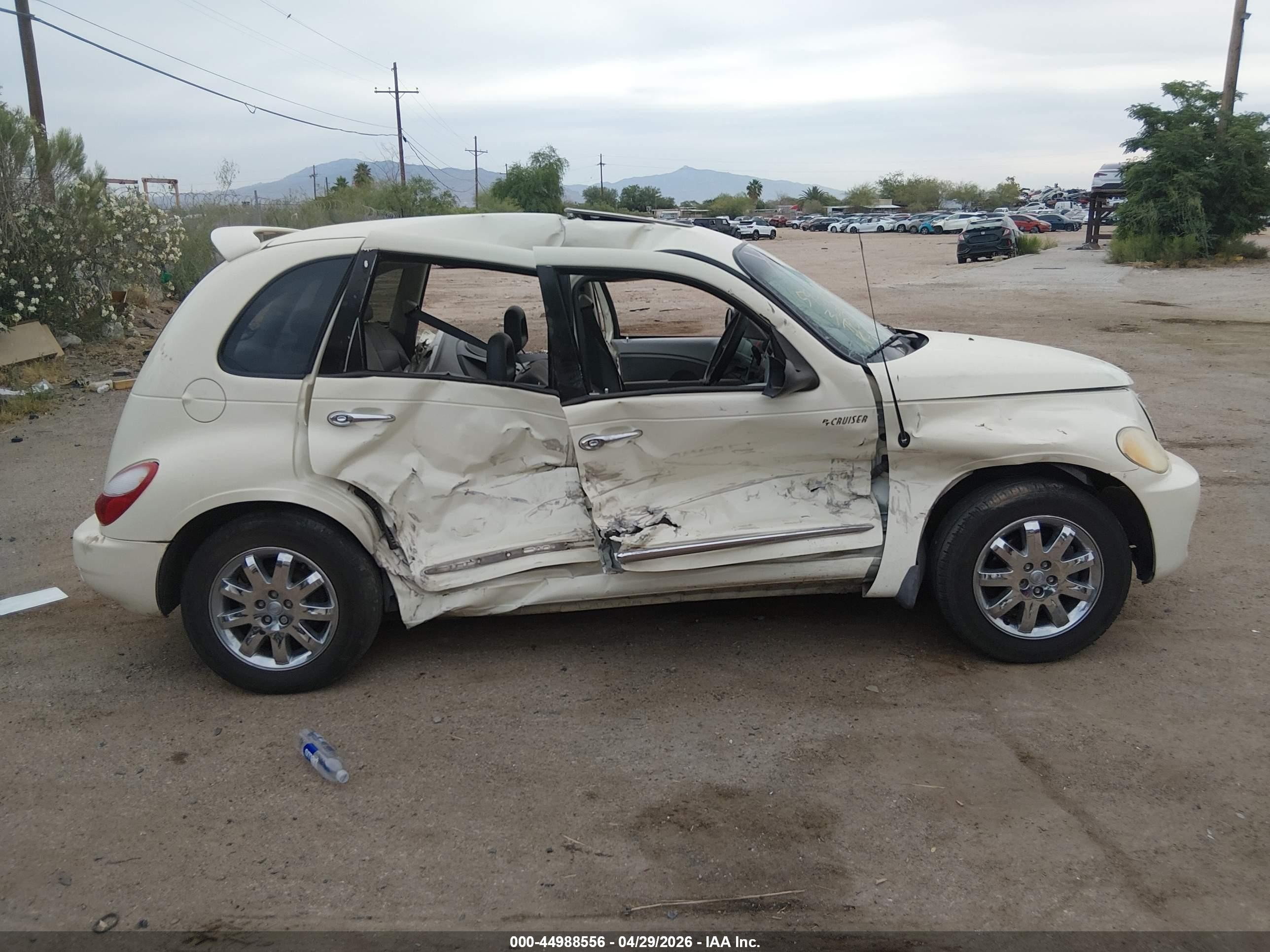 2006 Chrysler Pt Cruiser Limited Beige vin: 3A8FY68836T200875