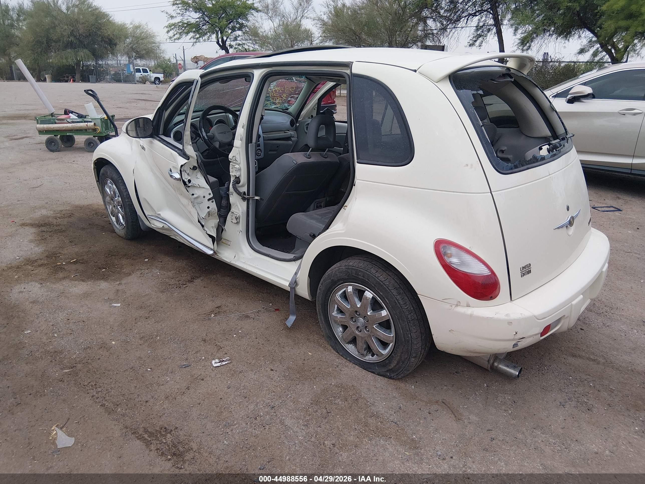 2006 Chrysler Pt Cruiser Limited Beige vin: 3A8FY68836T200875