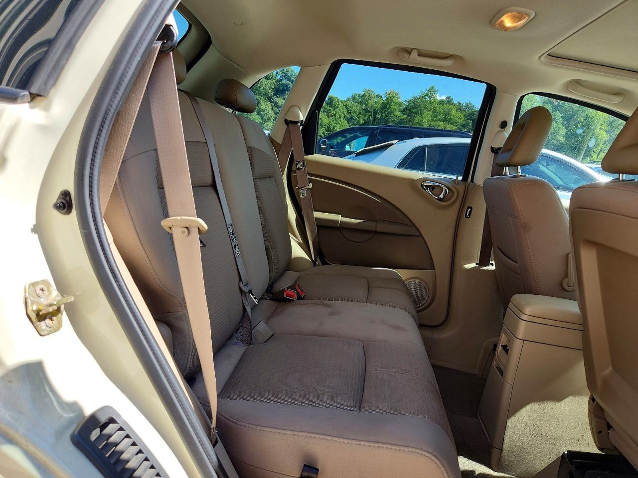 2006 Chrysler Pt Cruiser Limited Beige vin: 3A8FY68896T242094