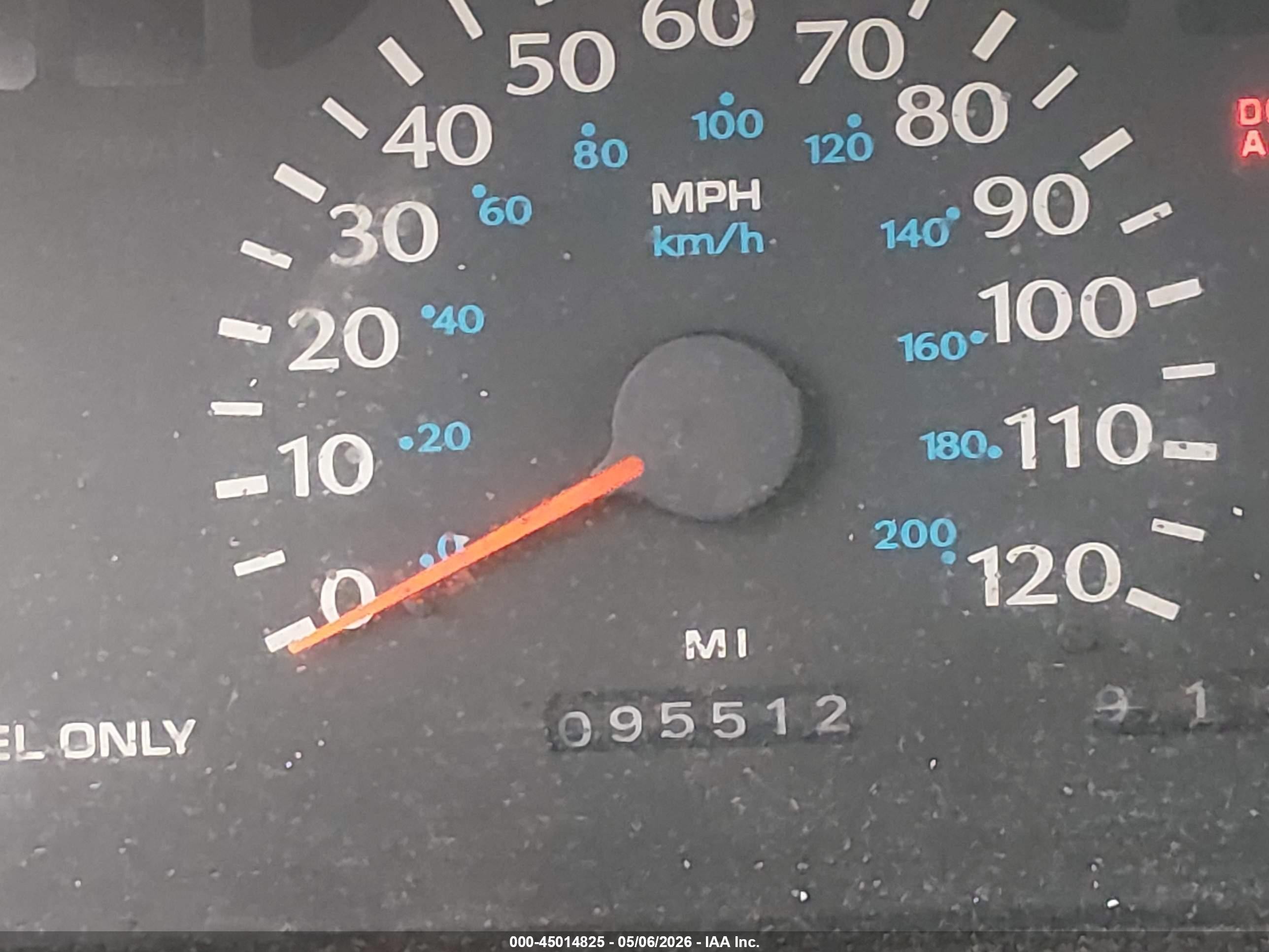 1998 Dodge Neon Competition/highline Silver vin: 3B3ES47C4WT232914