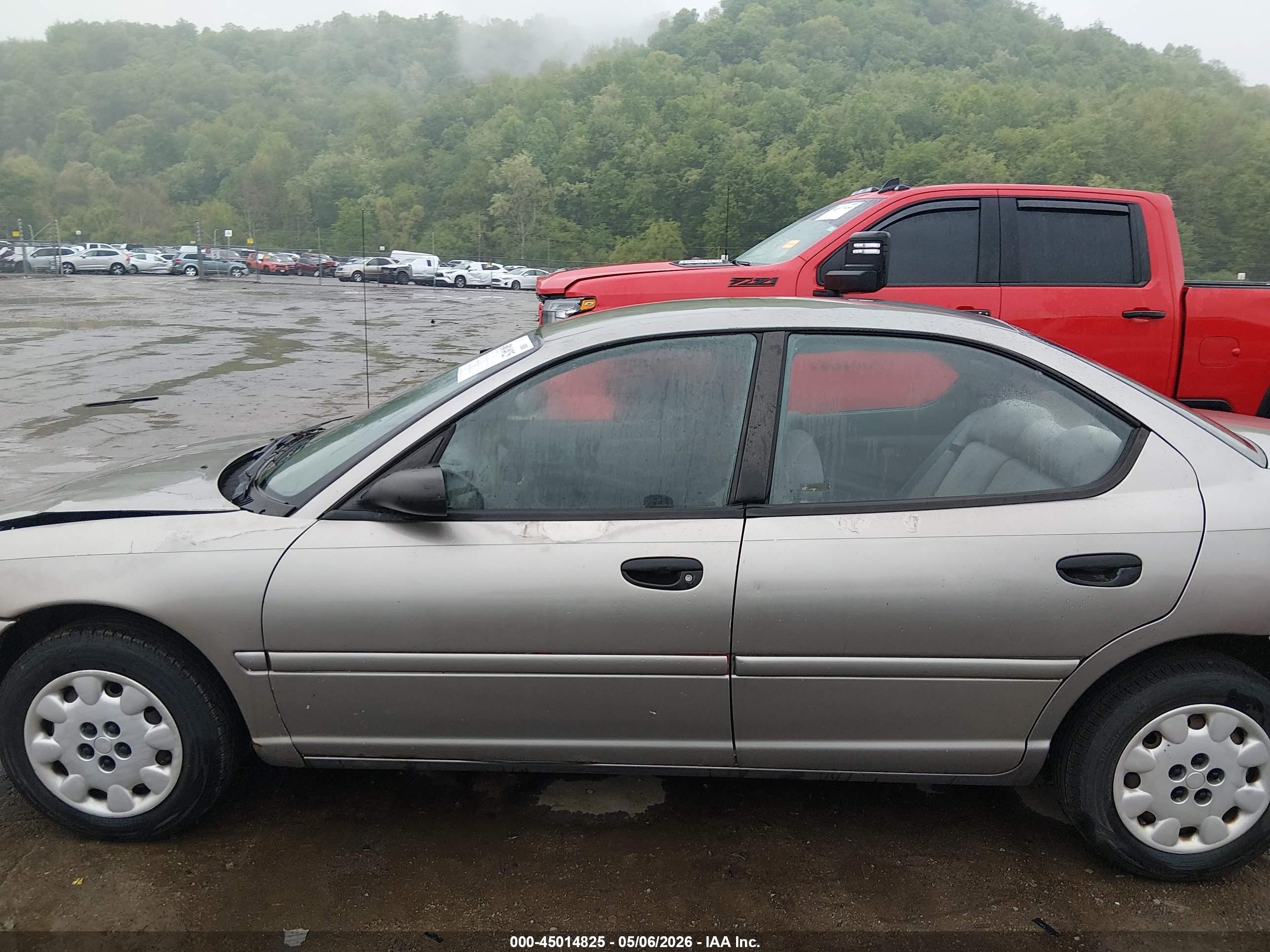 1998 Dodge Neon Competition/highline Silver vin: 3B3ES47C4WT232914