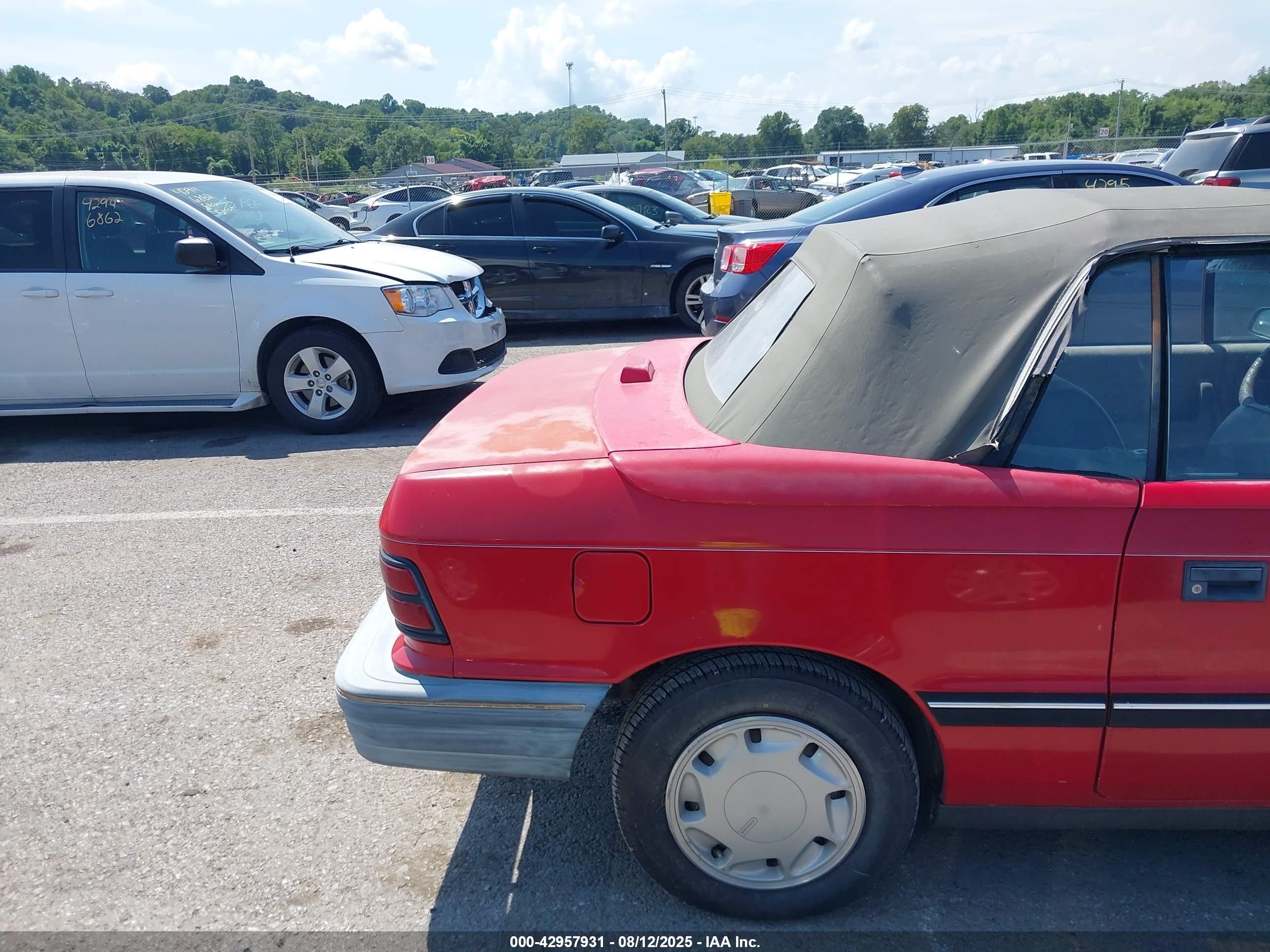 1991 Dodge Shadow   Red vin: 3B3XP45K8MT603753