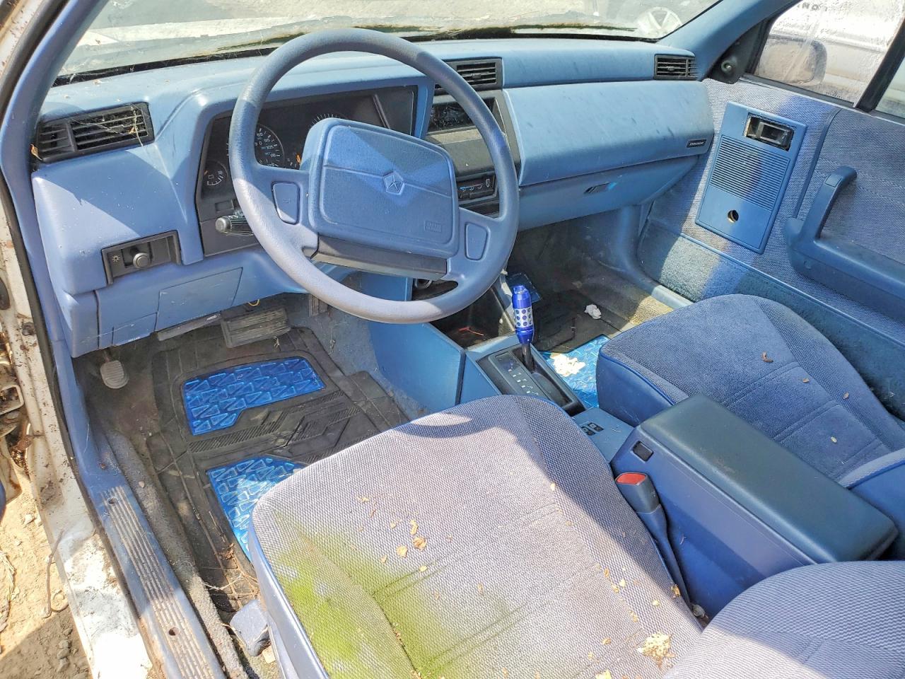 1991 Dodge Shadow White vin: 3B3XP45K8MT628409