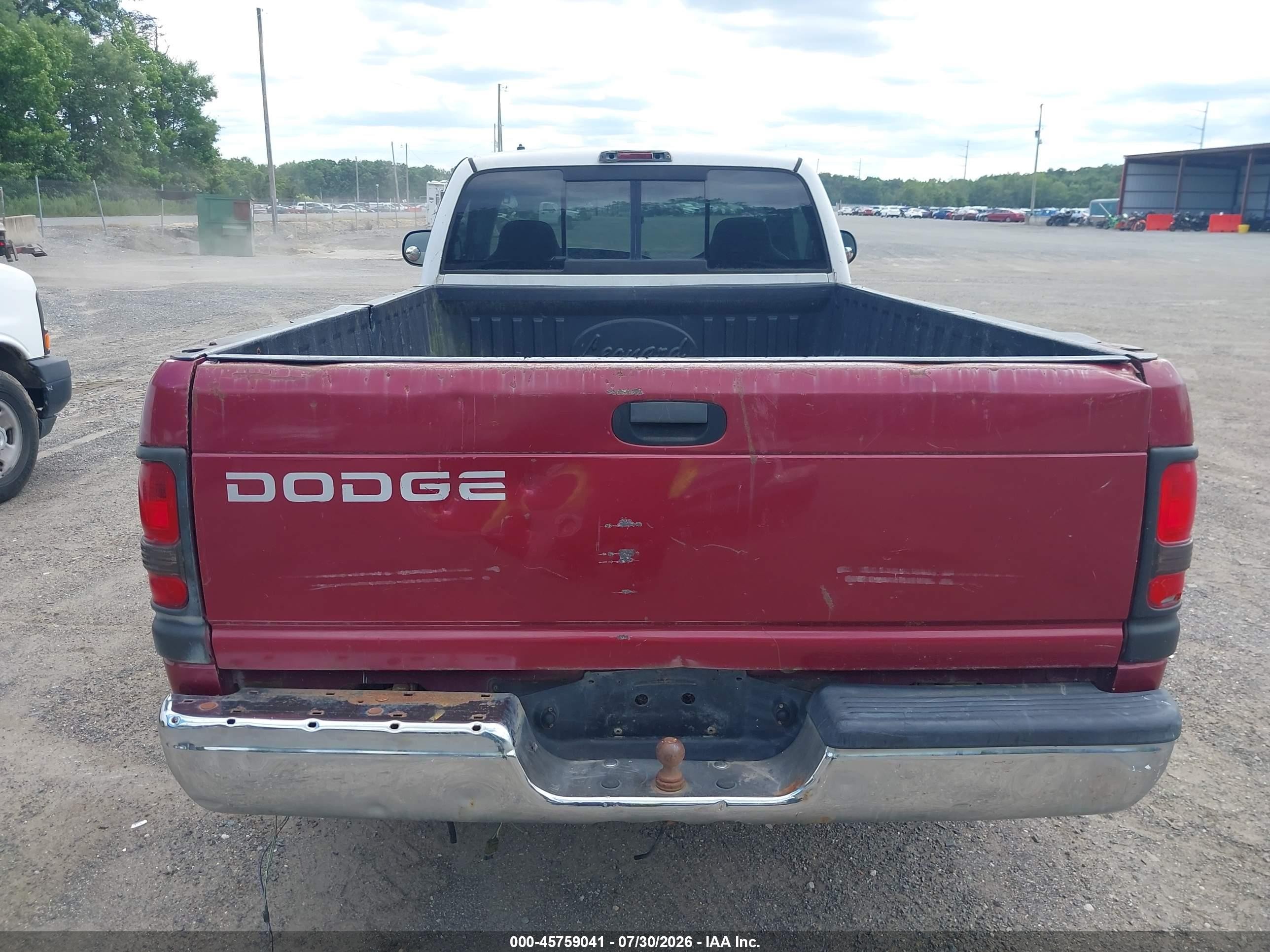 1998 Dodge Ram Br2500  Cab St Red vin: 3B6KC26D1WM220053
