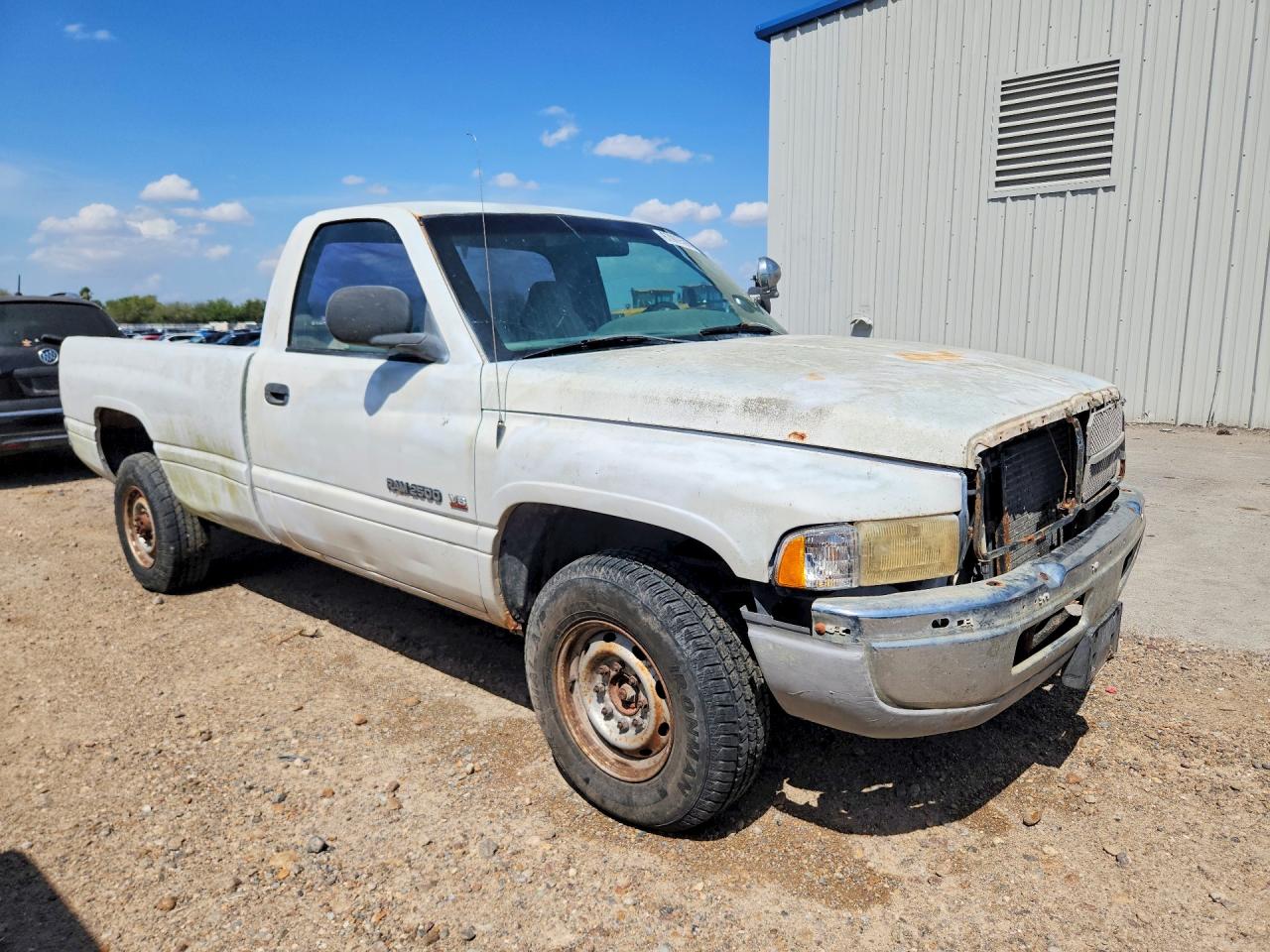 2002 Dodge Ram 2500 White vin: 3B6KC26Z42M251187