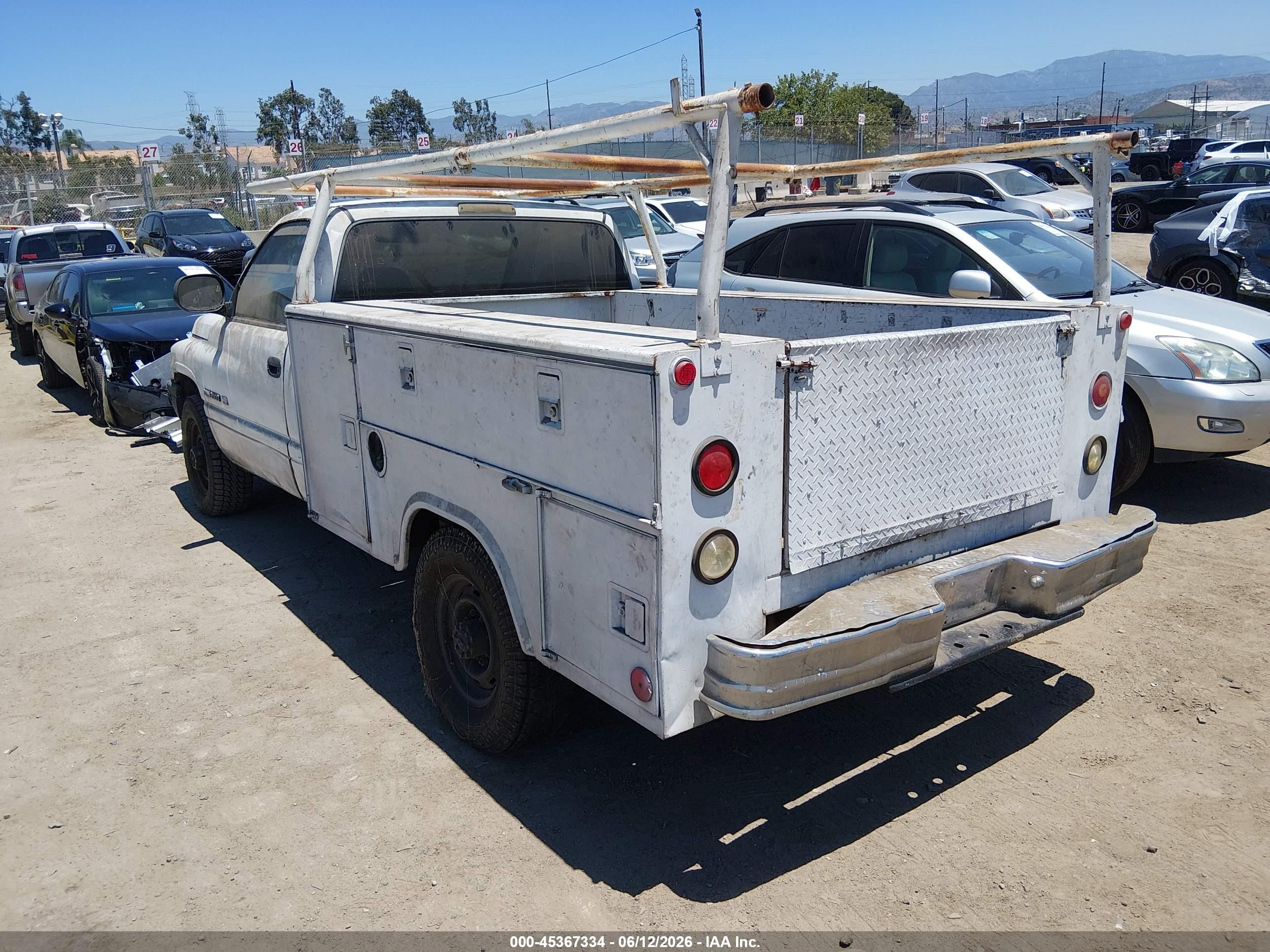 1998 Dodge Ram 2500   White vin: 3B6KC26Z8WM274364