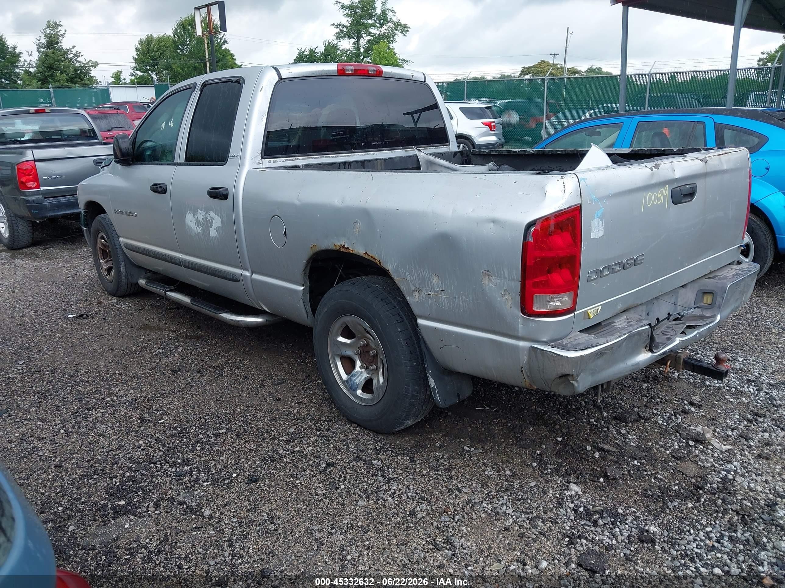 2002 Dodge Ram 1500 St Silver vin: 3B7HA18N72G100519
