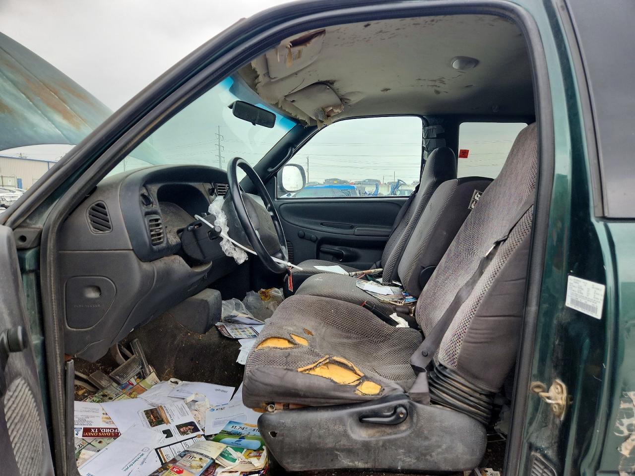 2001 Dodge Ram 1500 Green vin: 3B7HC12Y11G208095
