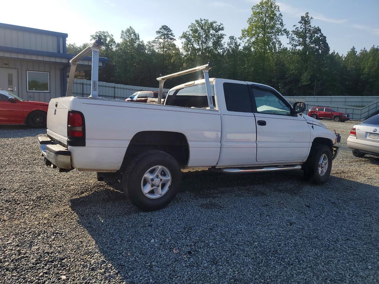 2001 Dodge Ram 1500 White vin: 3B7HC12Y61G225524