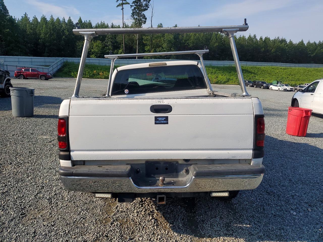 2001 Dodge Ram 1500 White vin: 3B7HC12Y61G225524
