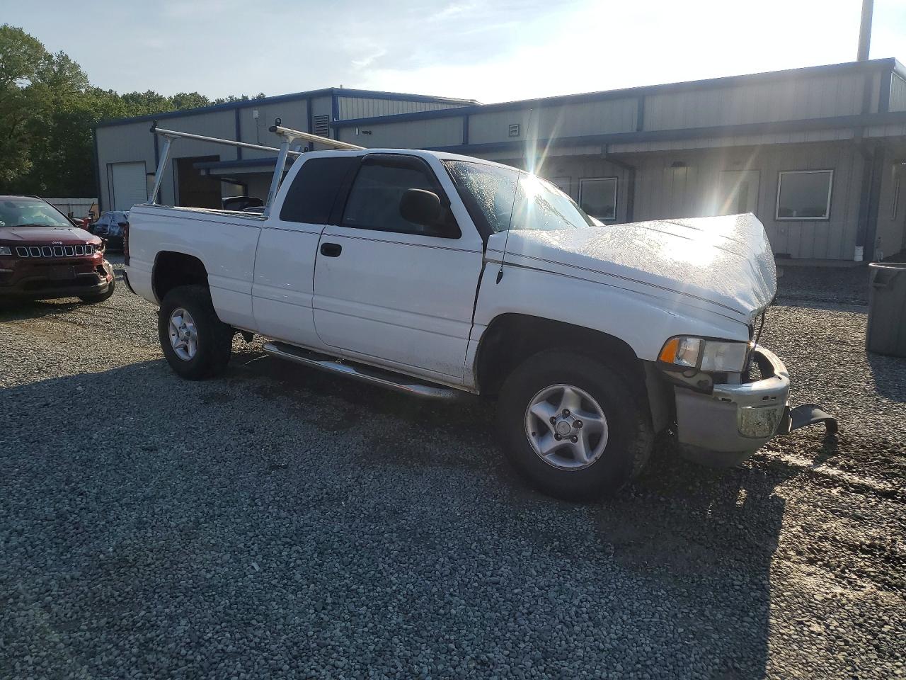 2001 Dodge Ram 1500 White vin: 3B7HC12Y61G225524