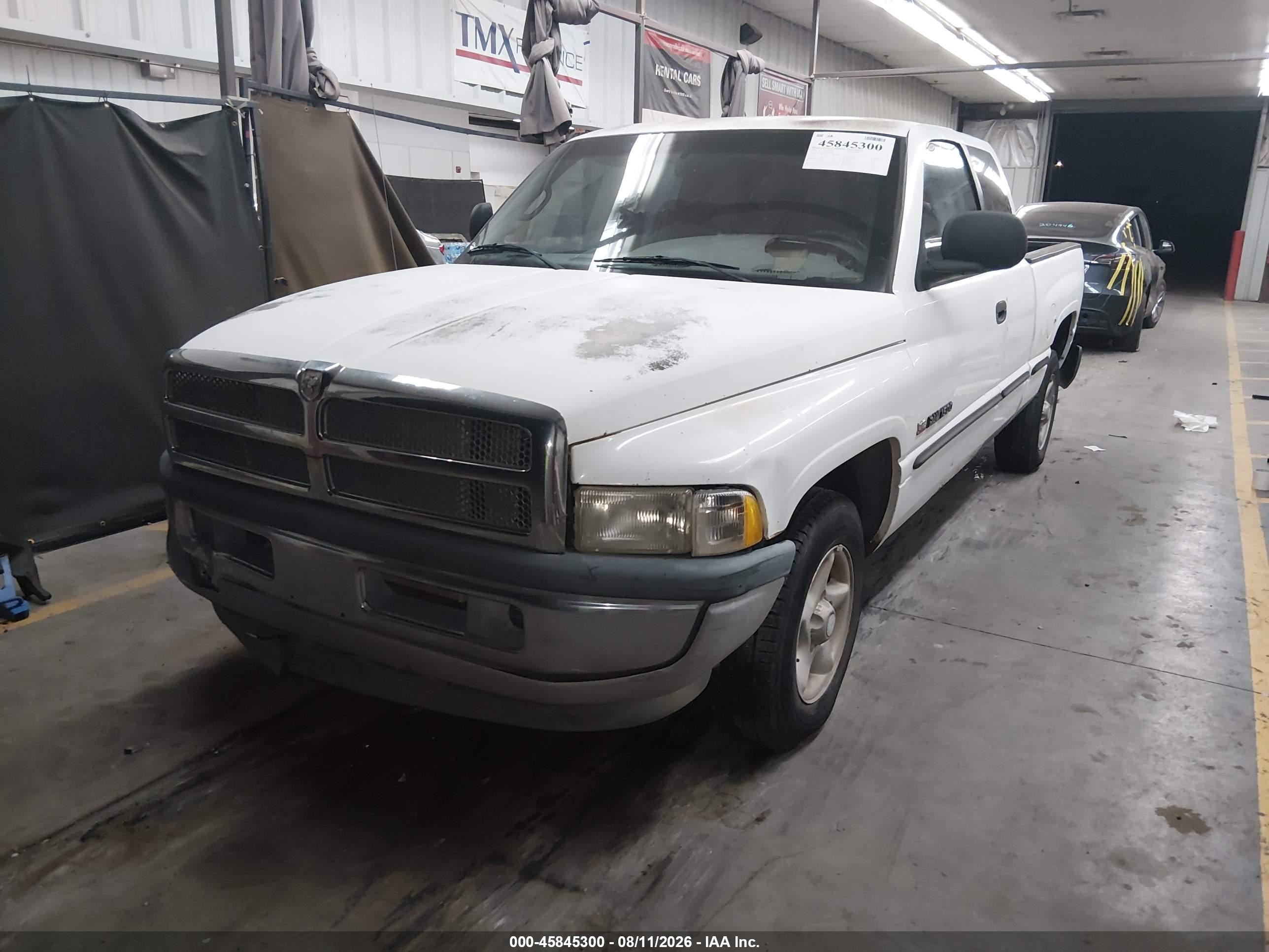 1998 Dodge Ram 1500 St Белый vin: 3B7HC12Y6WM216038