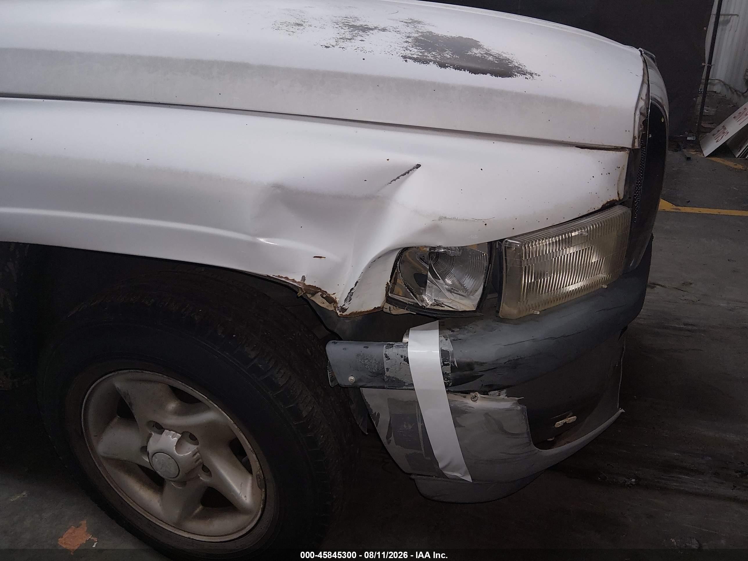 1998 Dodge Ram 1500 St Белый vin: 3B7HC12Y6WM216038