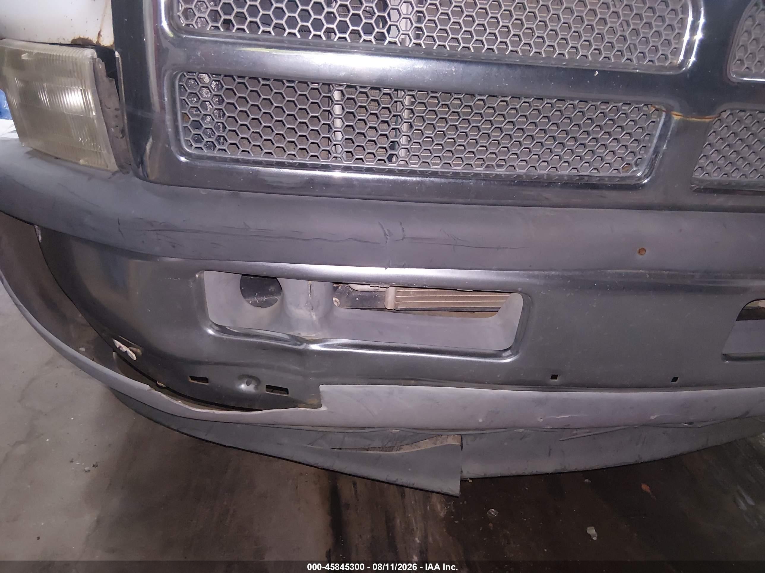 1998 Dodge Ram 1500 St Белый vin: 3B7HC12Y6WM216038
