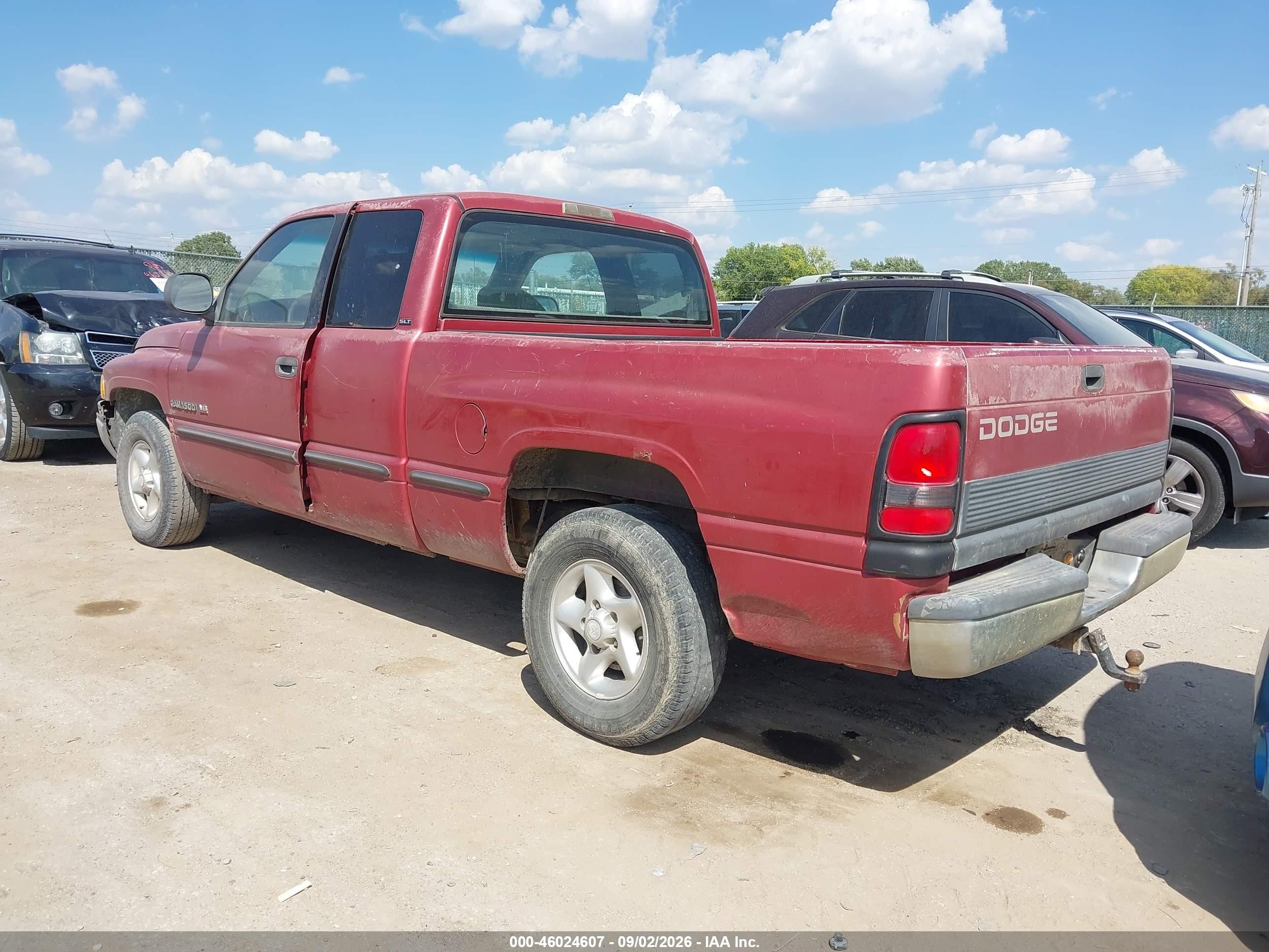 1999 Dodge Ram 1500   Red vin: 3B7HC12Y8XG176786