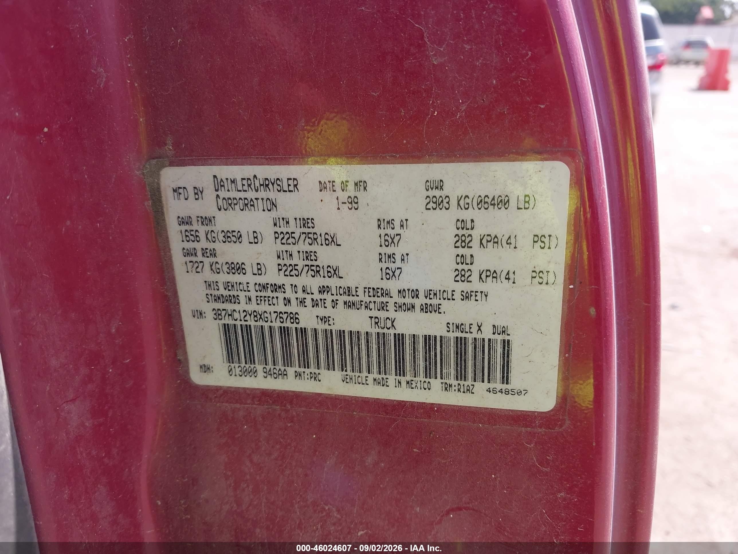 1999 Dodge Ram 1500   Red vin: 3B7HC12Y8XG176786