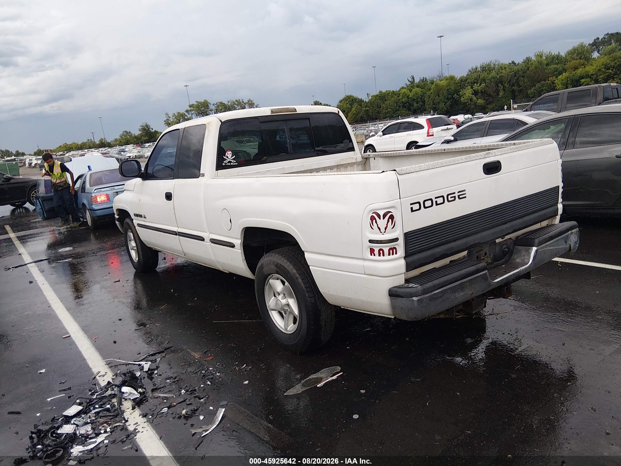 1998 Dodge Ram 1500 St White vin: 3B7HC12Z9WM271494