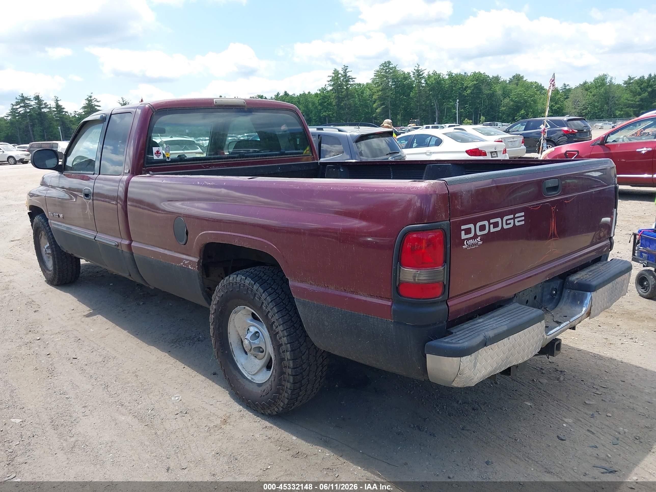 2001 Dodge Ram 1500 St Red vin: 3B7HC13Y11G757309
