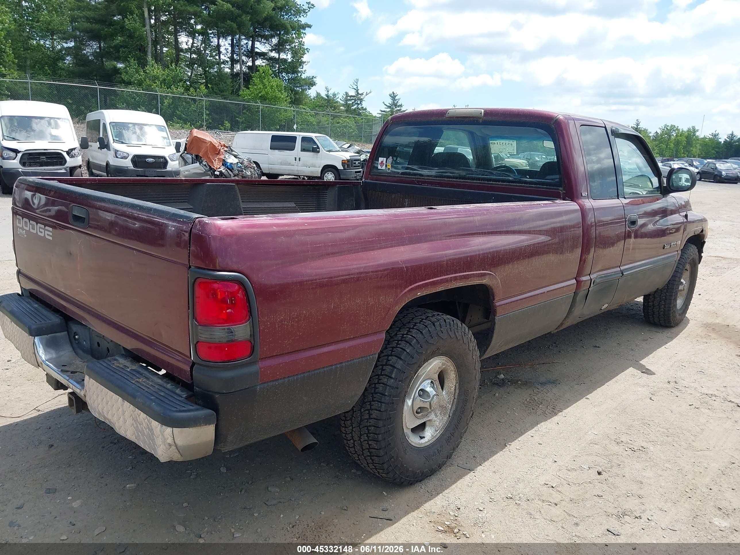 2001 Dodge Ram 1500 St Red vin: 3B7HC13Y11G757309