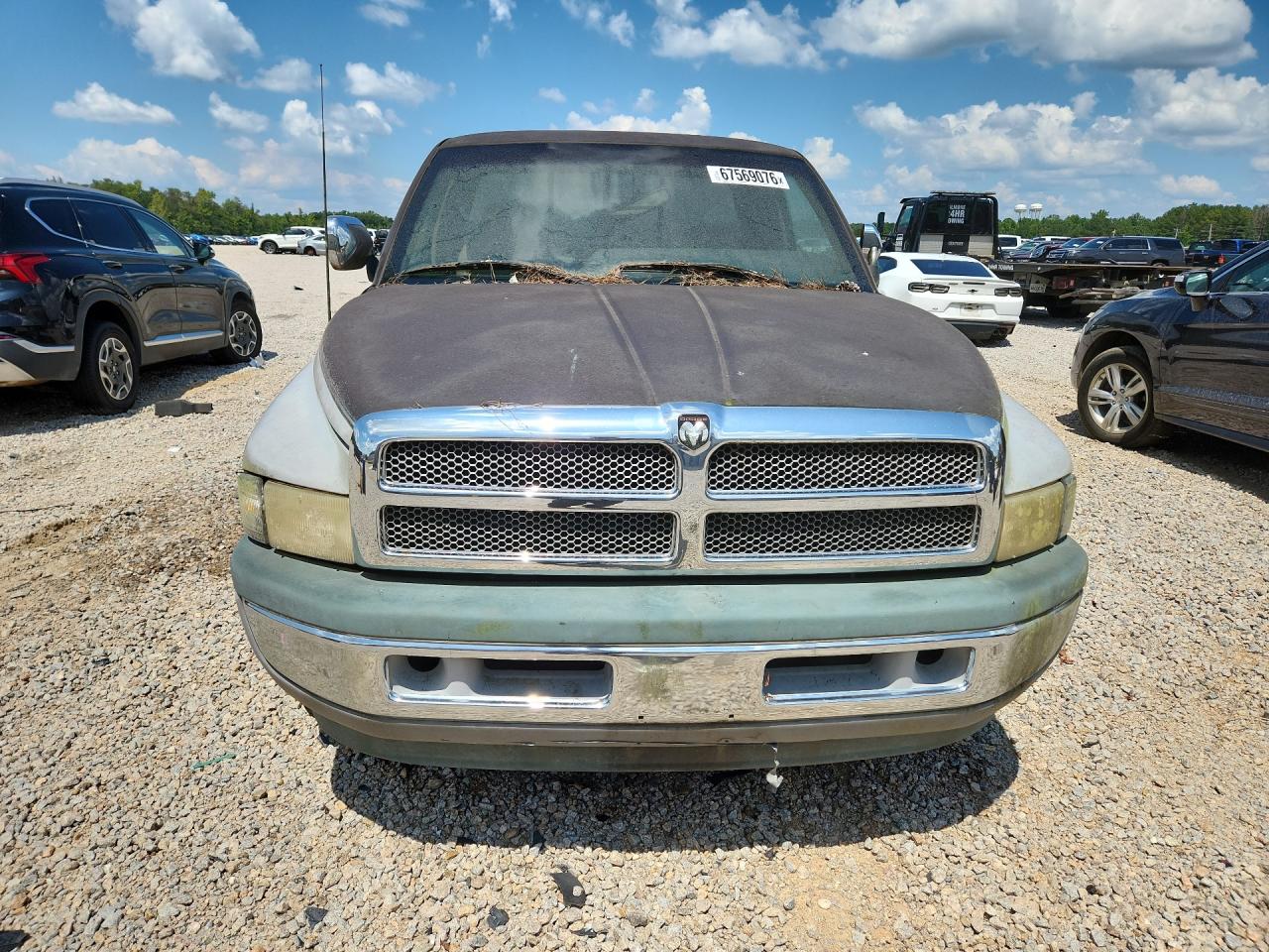 1997 Dodge Ram 1500 Two Tone vin: 3B7HC13Y1VG749619