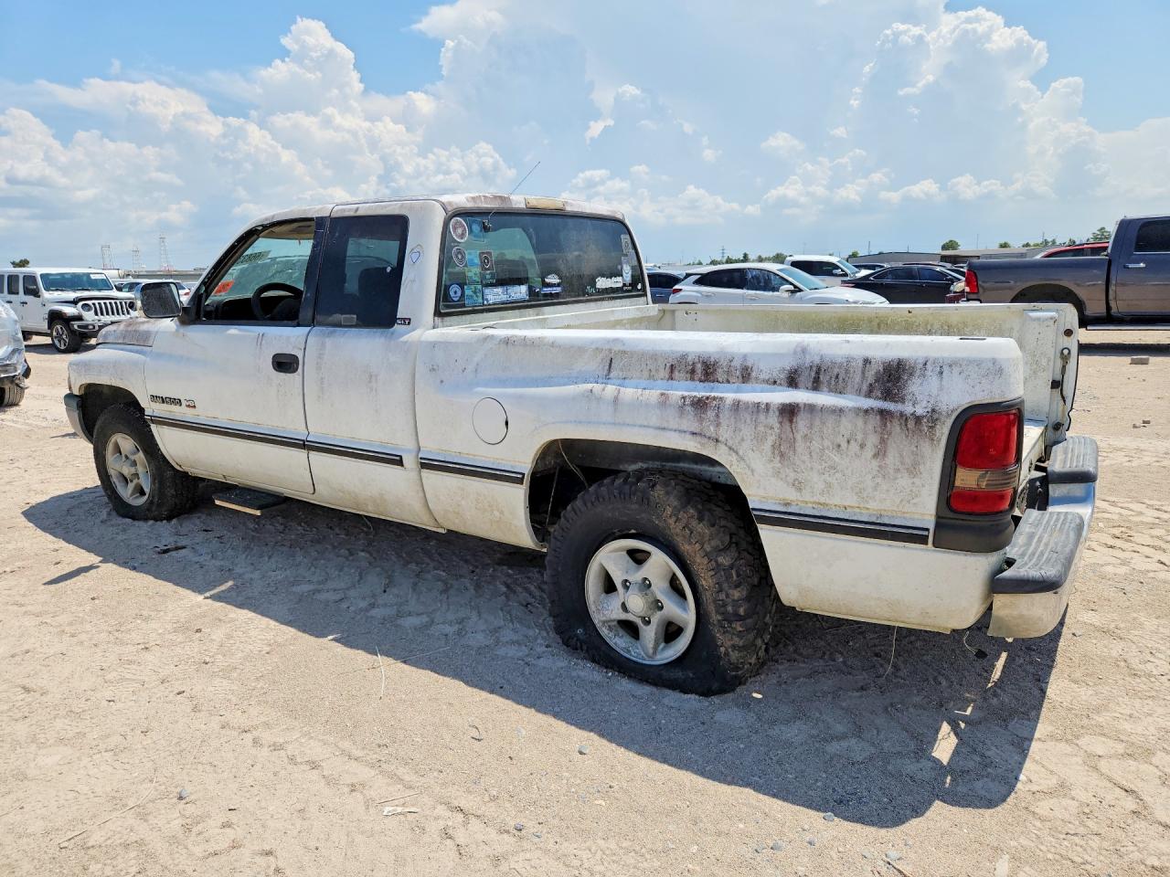 1997 Dodge Ram 1500 White vin: 3B7HC13Y1VG760779