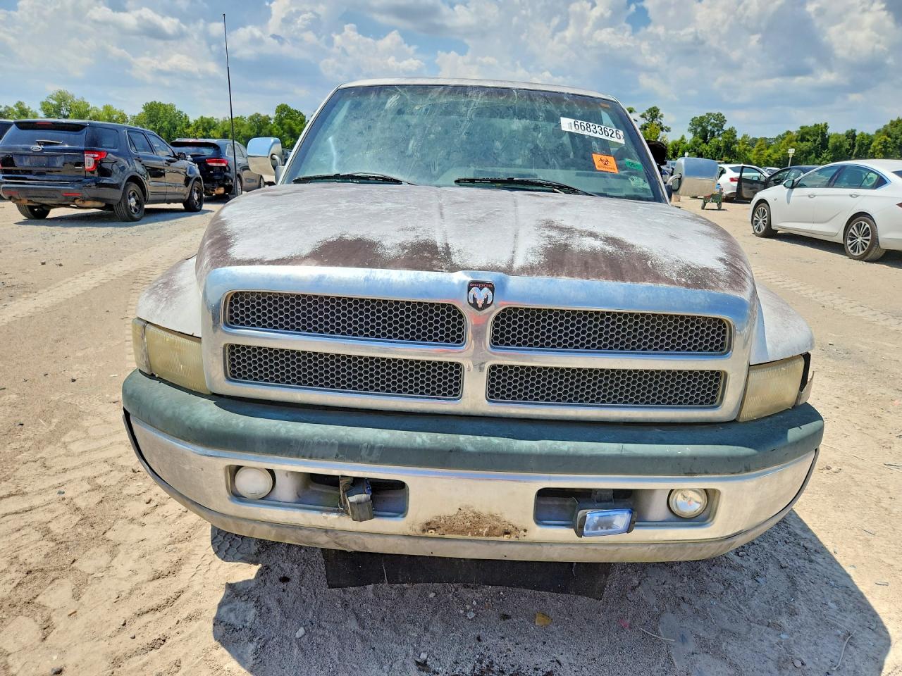 1997 Dodge Ram 1500 White vin: 3B7HC13Y1VG760779