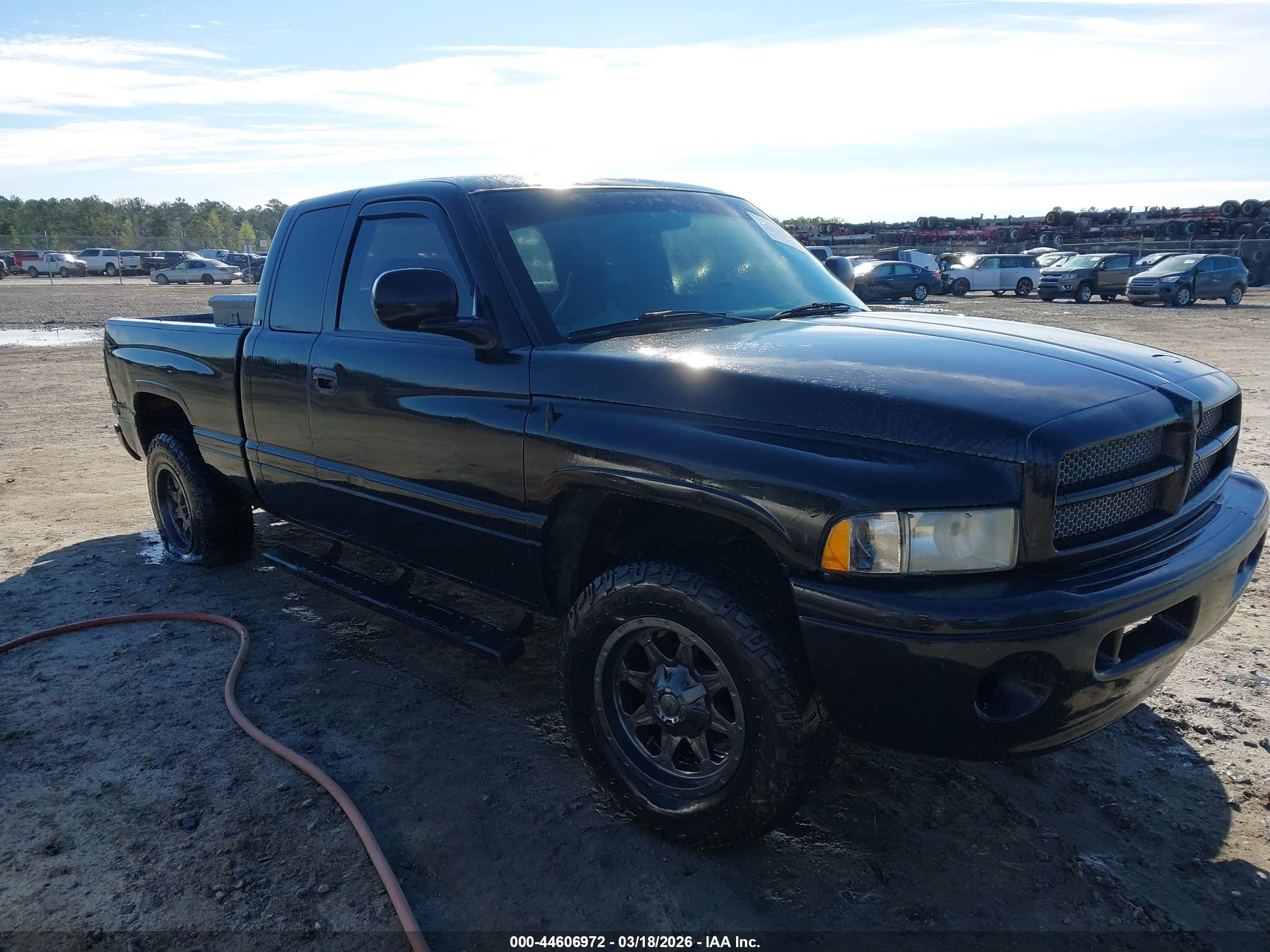 3B7HC13Y1XG230797