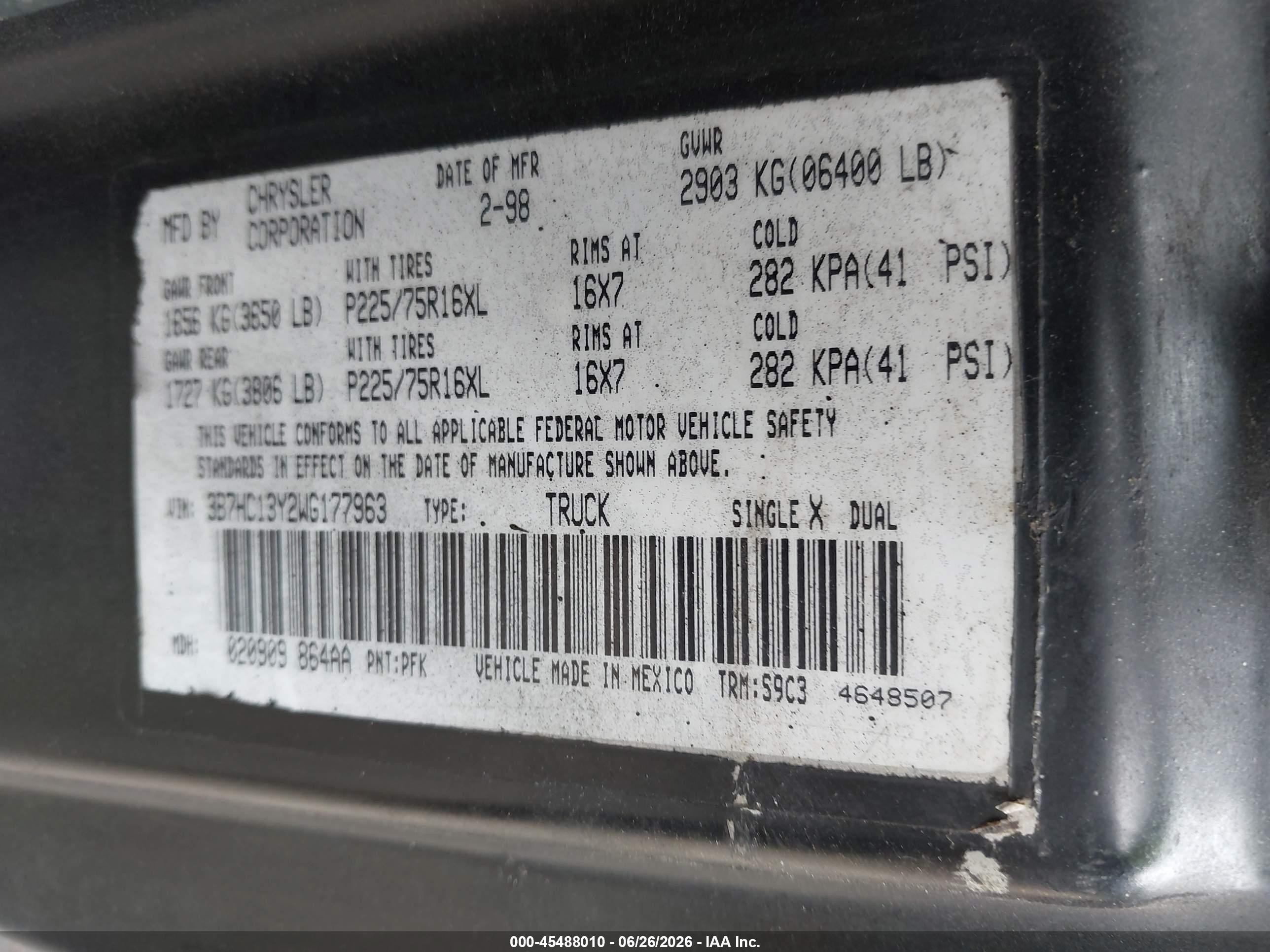 1998 Dodge Ram 1500 St Черный vin: 3B7HC13Y2WG177963