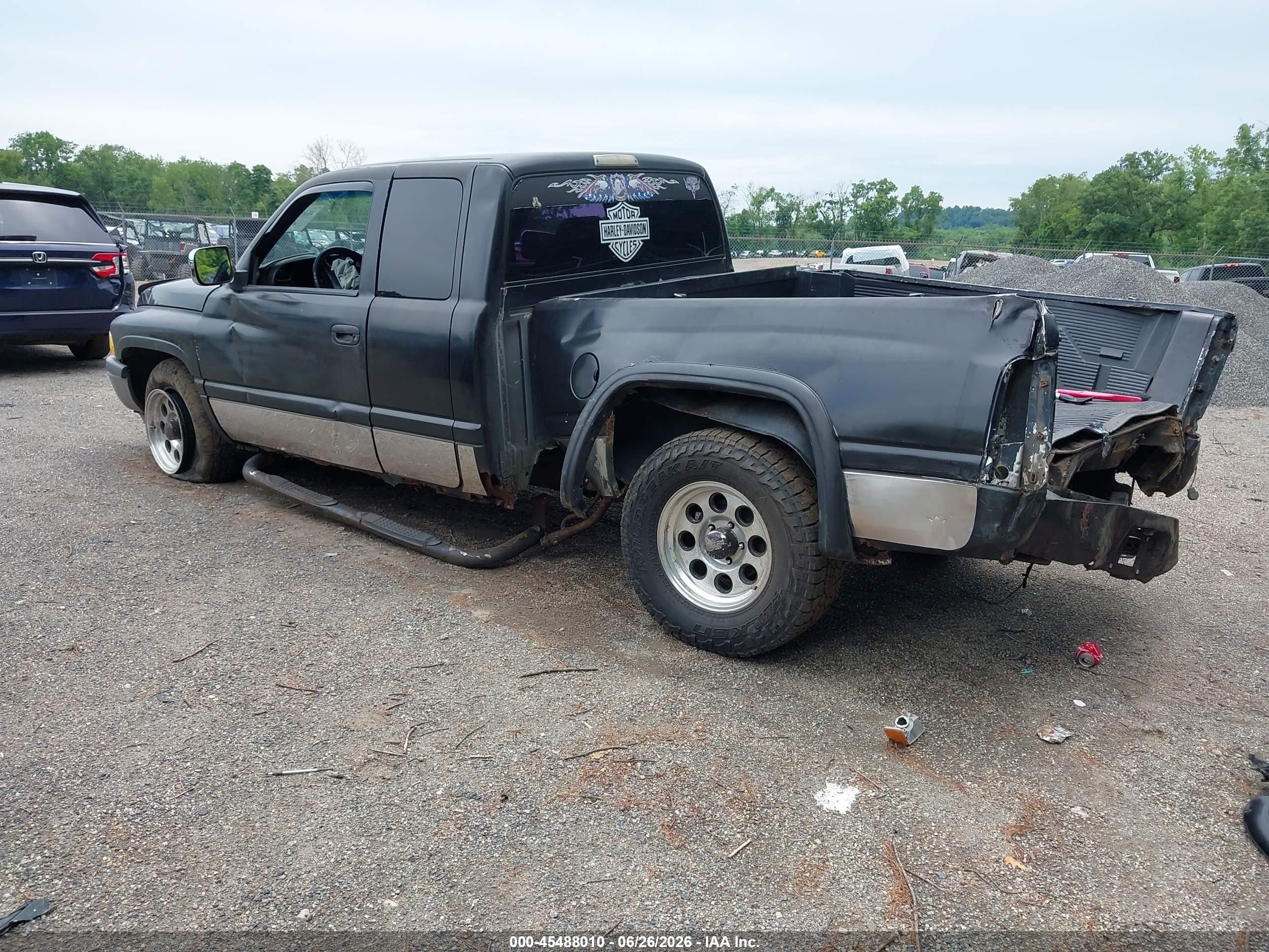 1998 Dodge Ram 1500 St Черный vin: 3B7HC13Y2WG177963