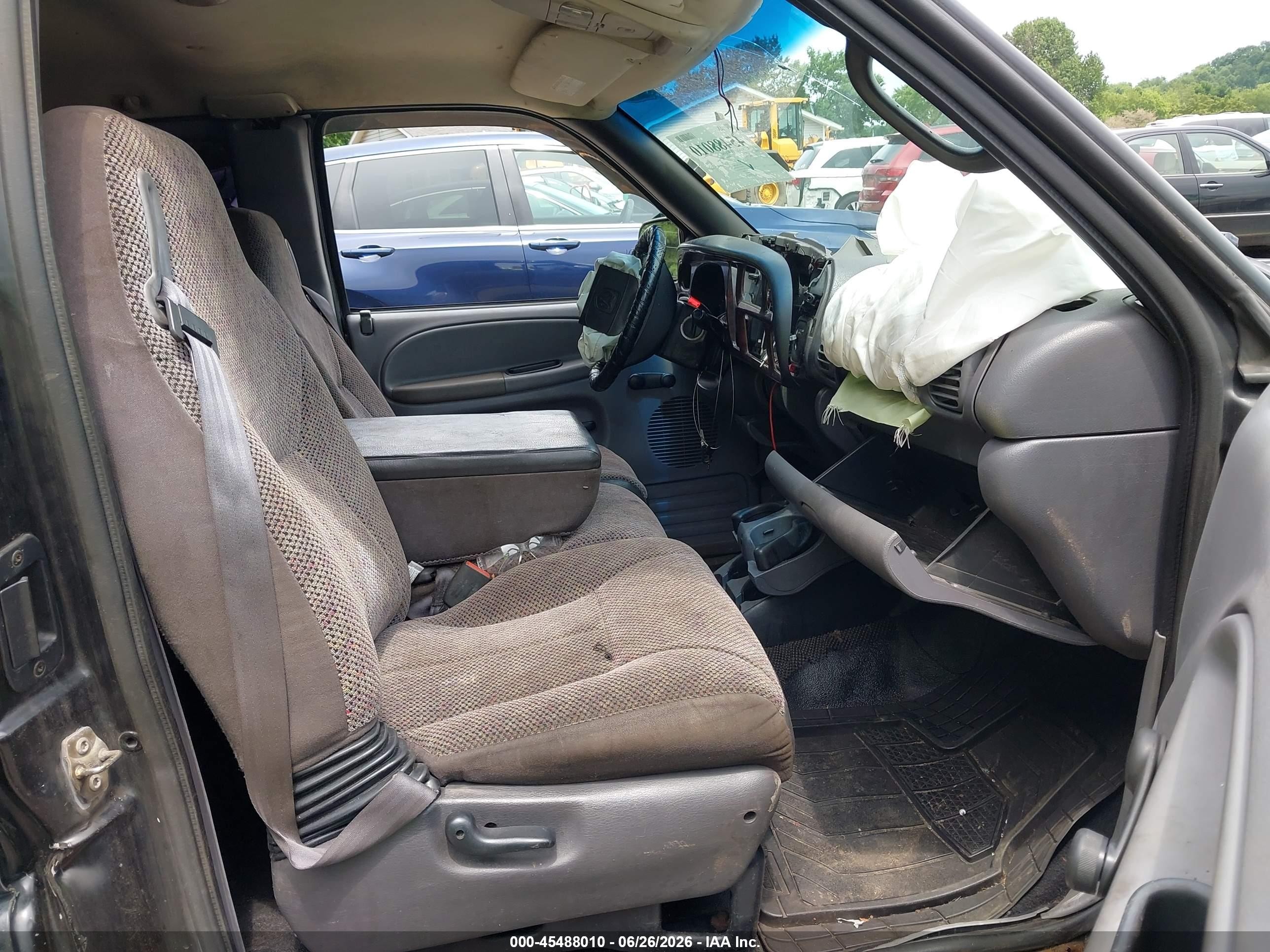 1998 Dodge Ram 1500 St Черный vin: 3B7HC13Y2WG177963