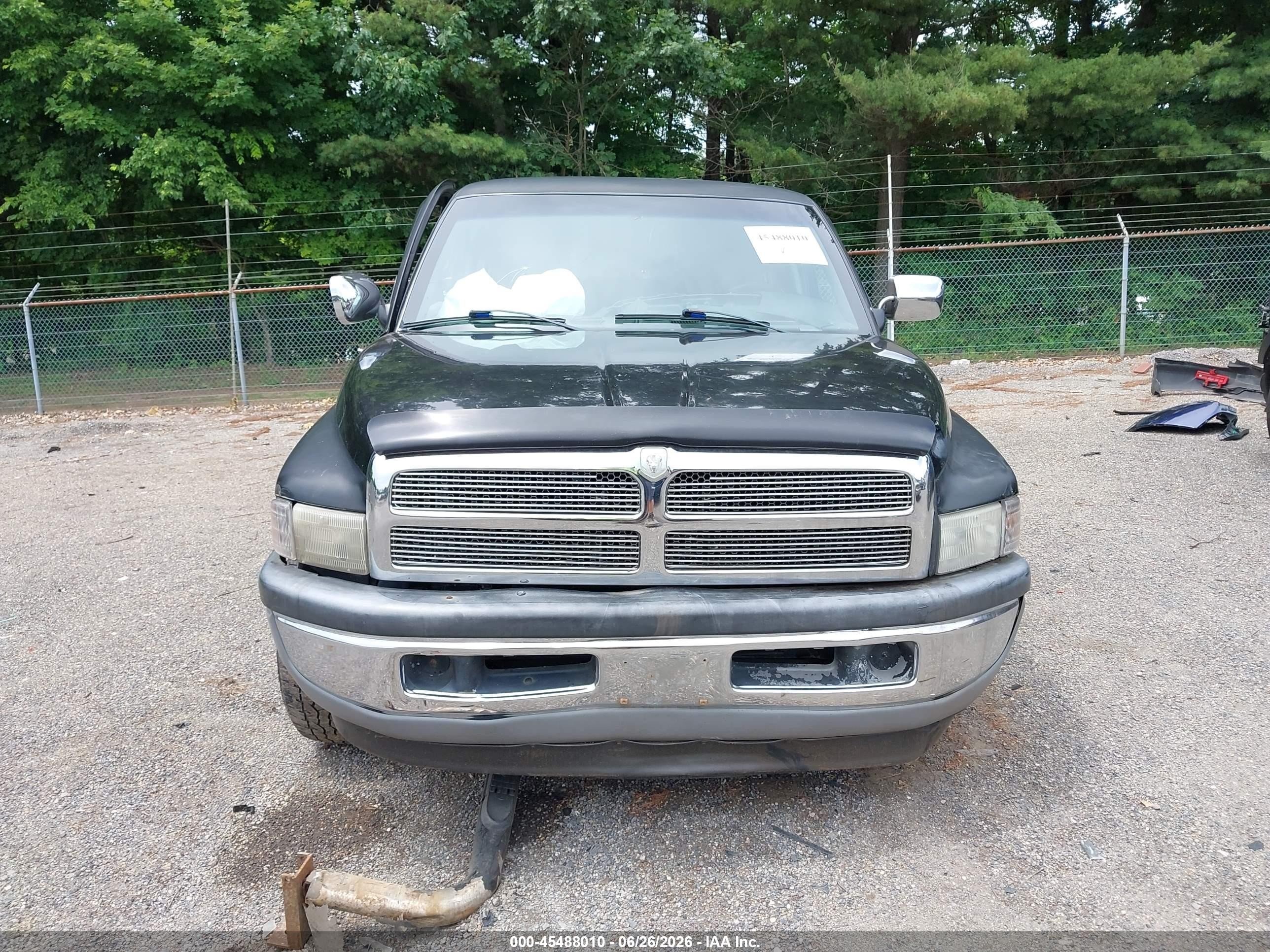 1998 Dodge Ram 1500 St Черный vin: 3B7HC13Y2WG177963