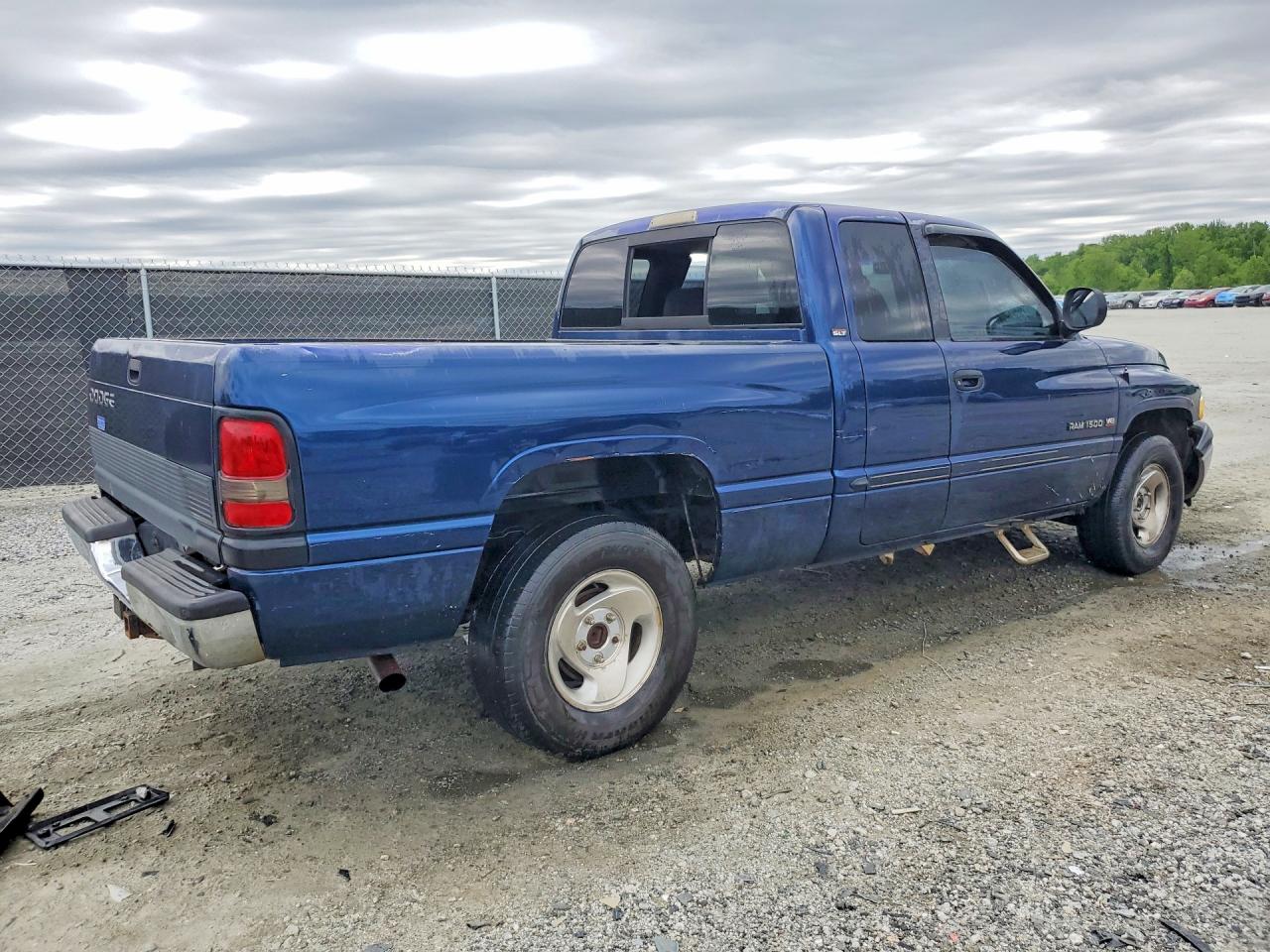2000 Dodge Ram 1500 Blue vin: 3B7HC13Y2YG102683