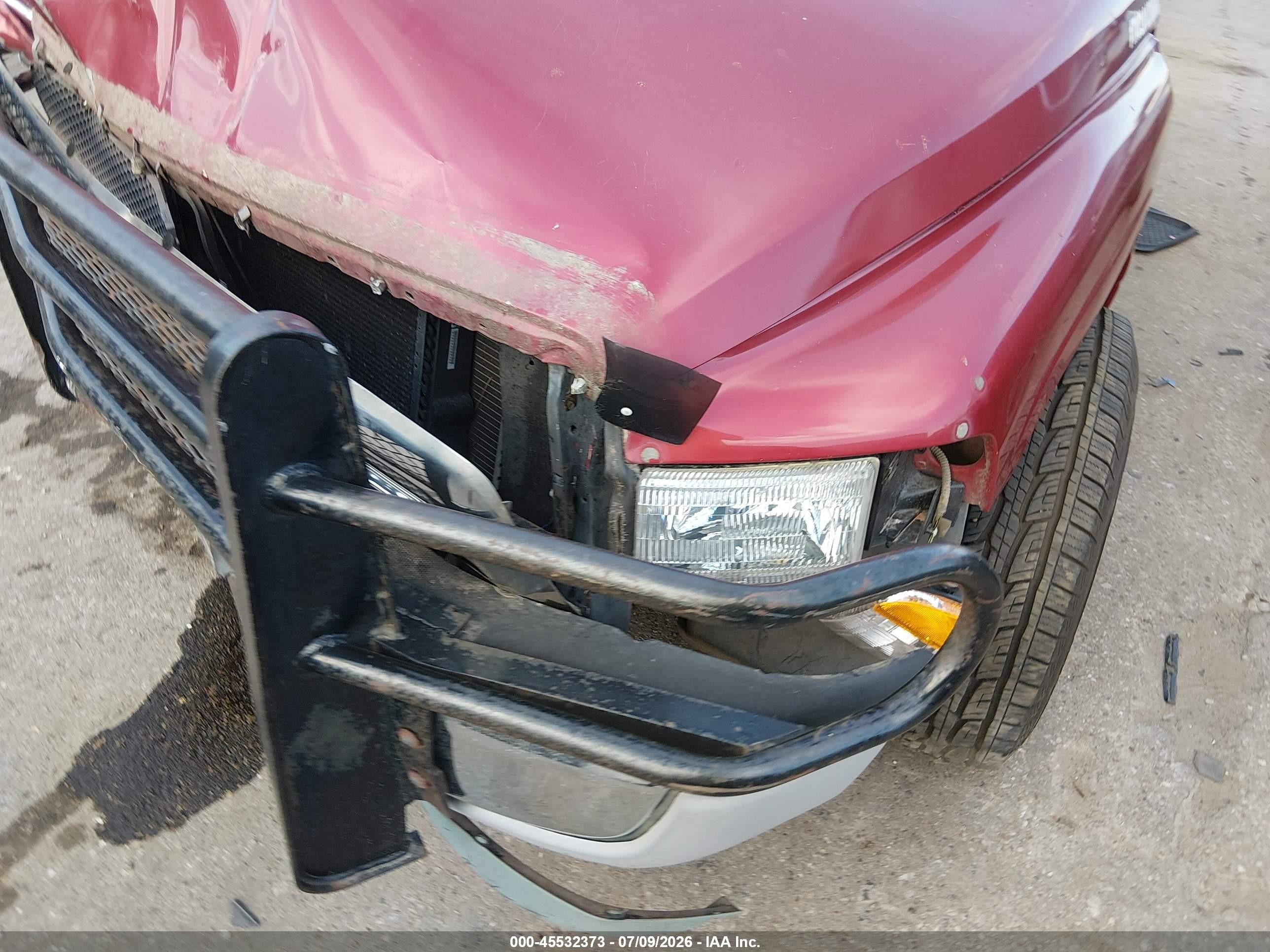 1998 Dodge Ram 1500 St Красный vin: 3B7HC13Y3WG212610