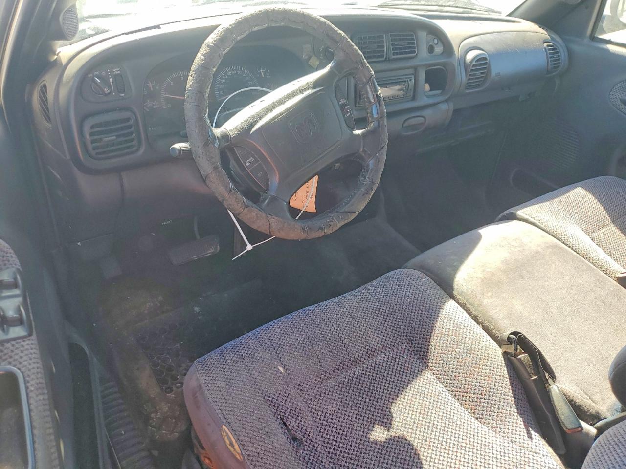 2001 Dodge Ram 1500 Silver vin: 3B7HC13Y51G802381