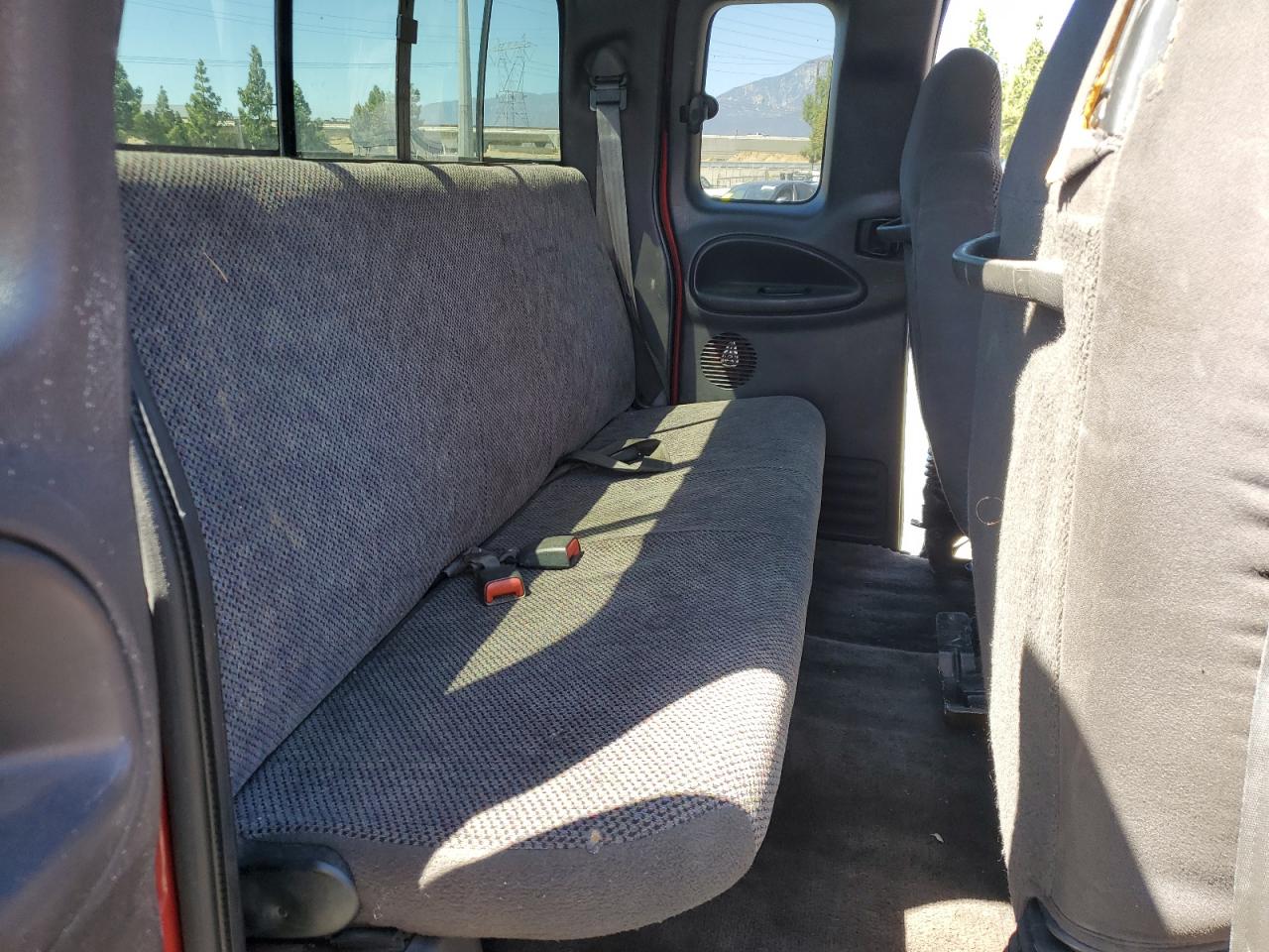 1999 Dodge Other Red vin: 3B7HC13Y5XG244752