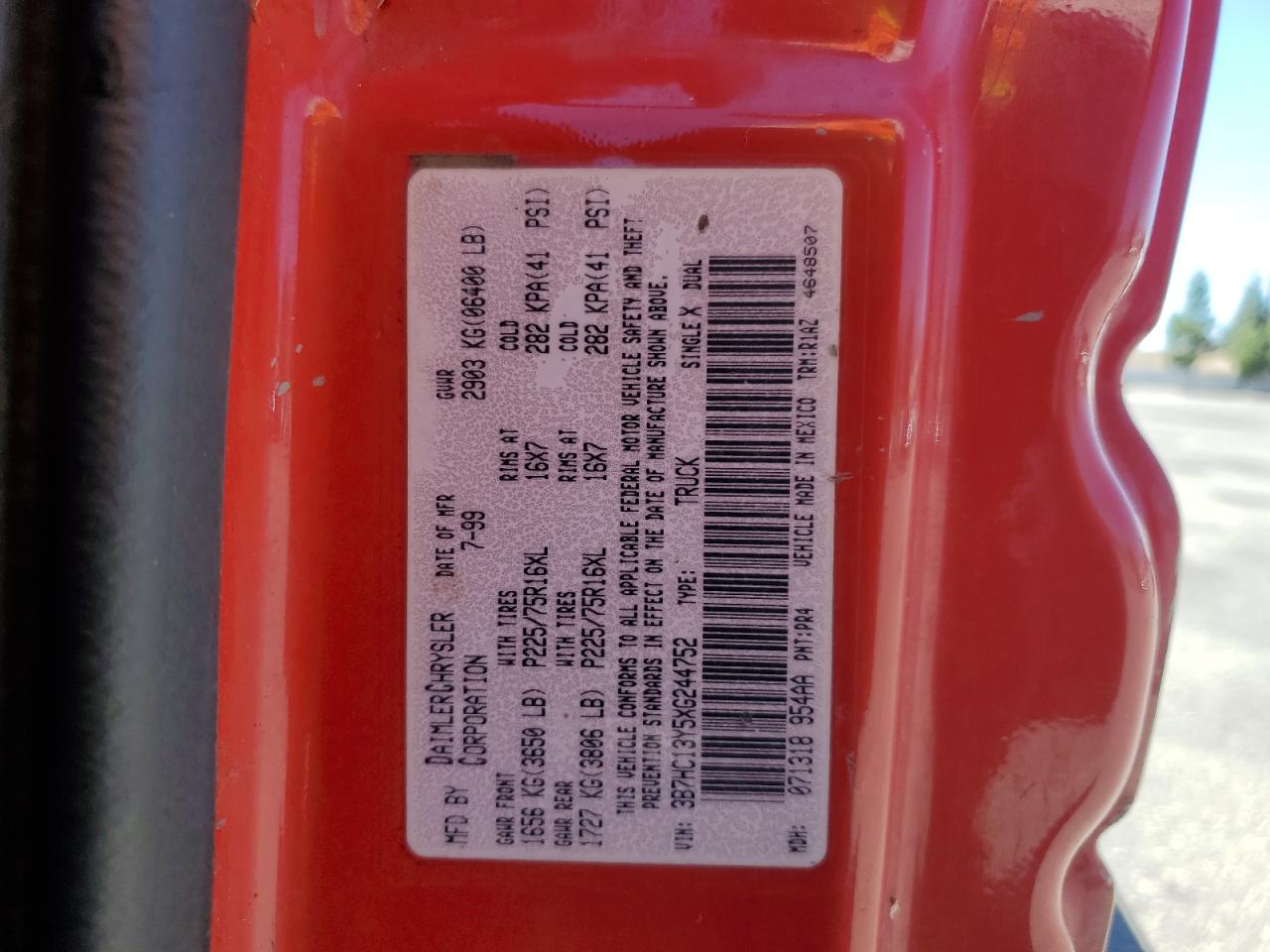 1999 Dodge Other Red vin: 3B7HC13Y5XG244752