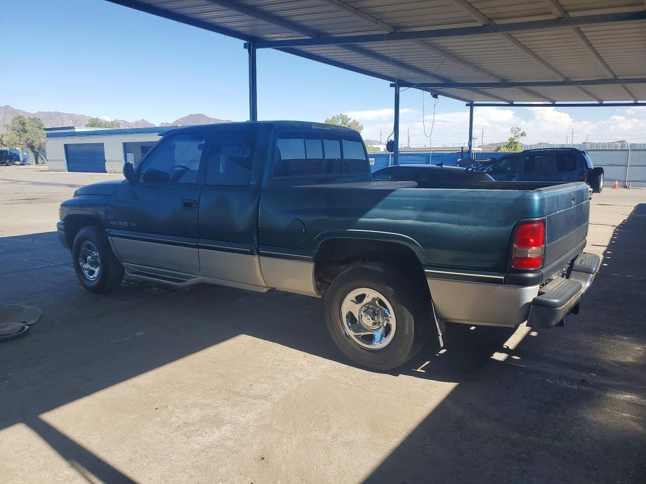 1996 Dodge Ram 1500 Green vin: 3B7HC13Y6TG198651