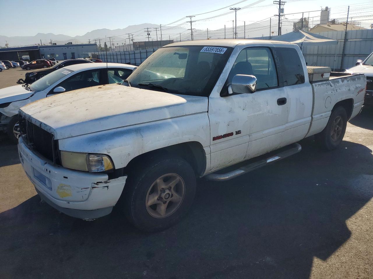 1997 Dodge Ram 1500 White vin: 3B7HC13Y6VG806221