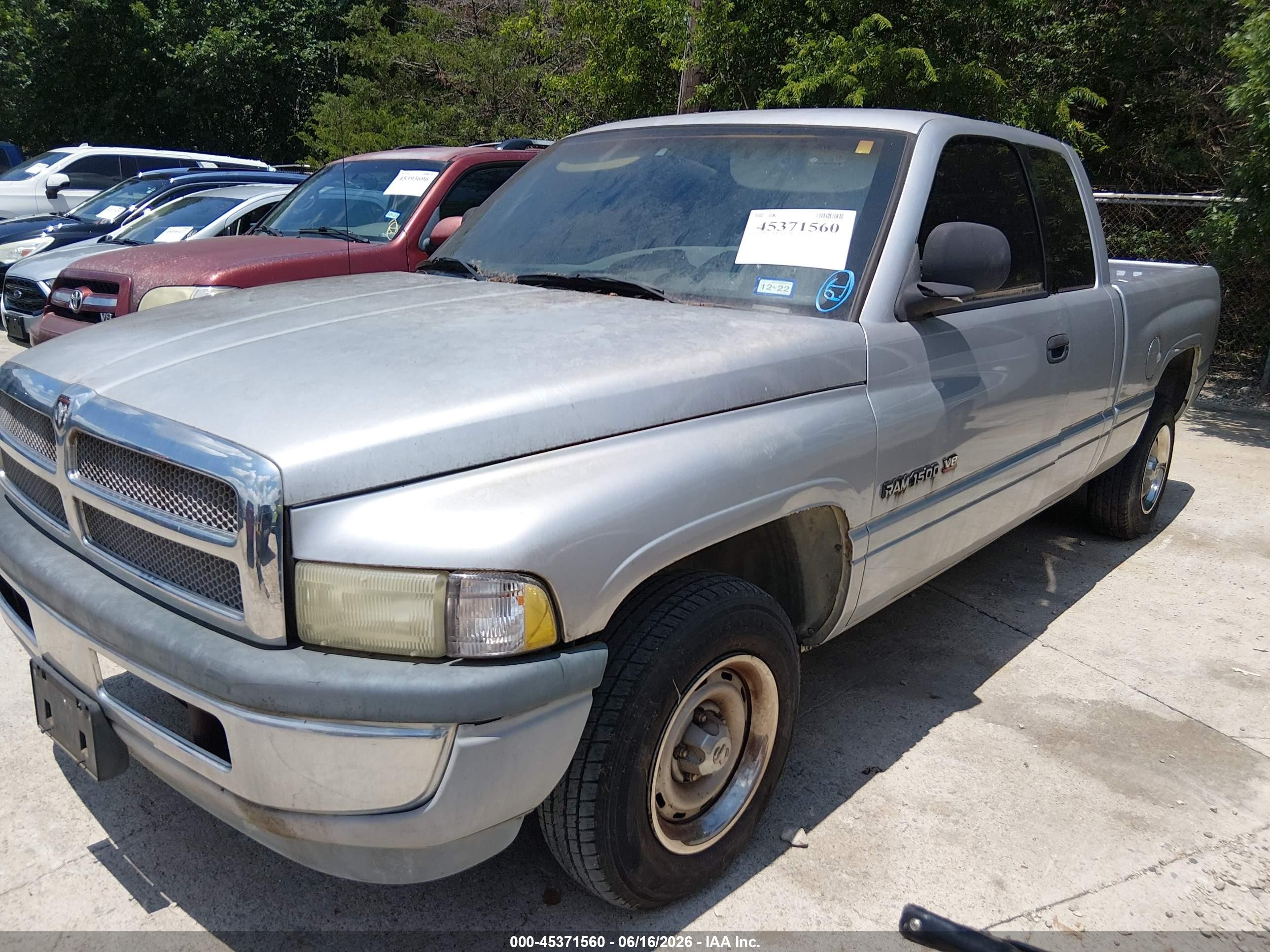 2001 Dodge Ram 1500 St Silver vin: 3B7HC13Y81G746565