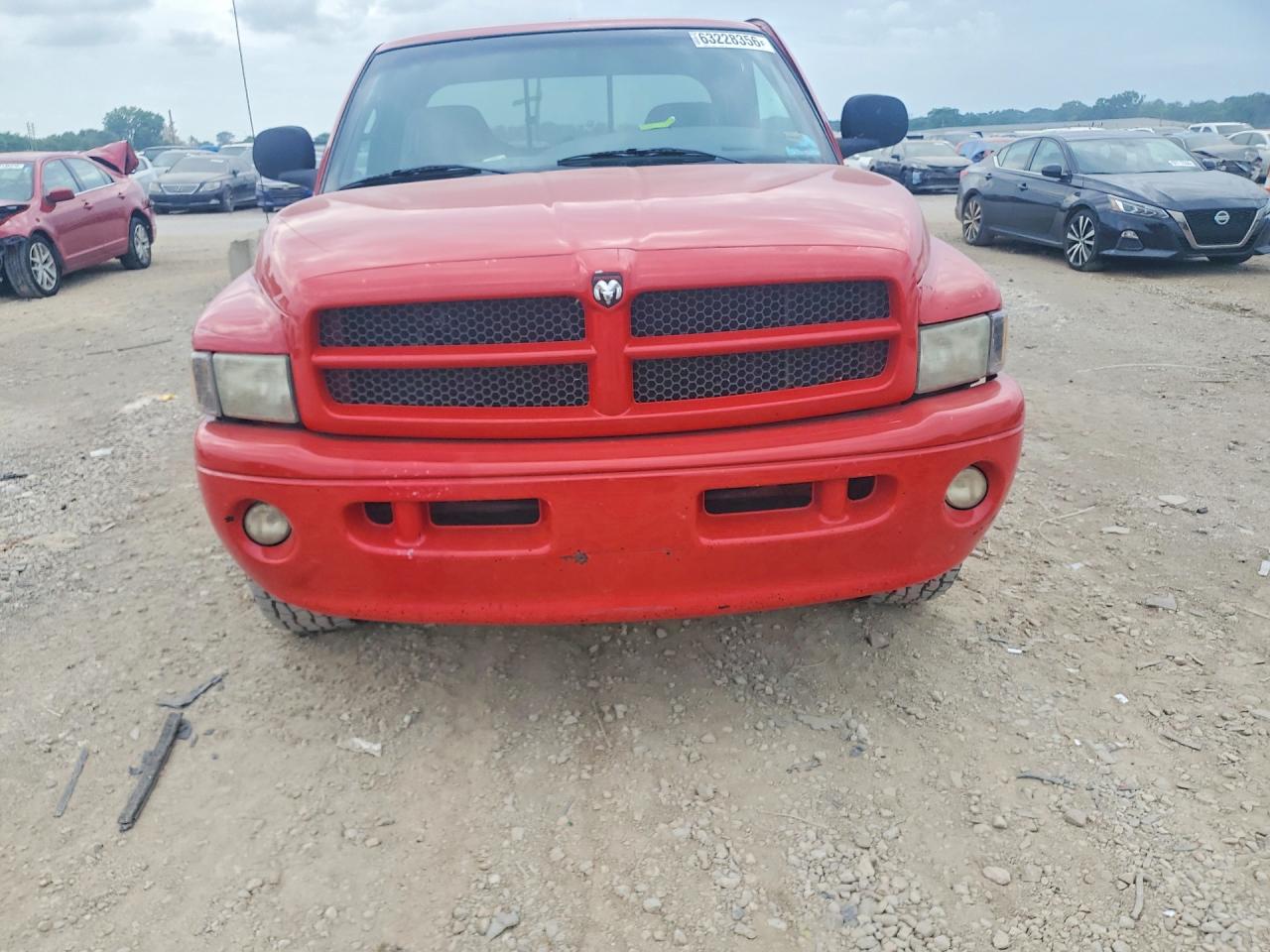 2001 Dodge Ram1500 4x4 Cnvtlcab Red vin: 3B7HC13Y81G746615