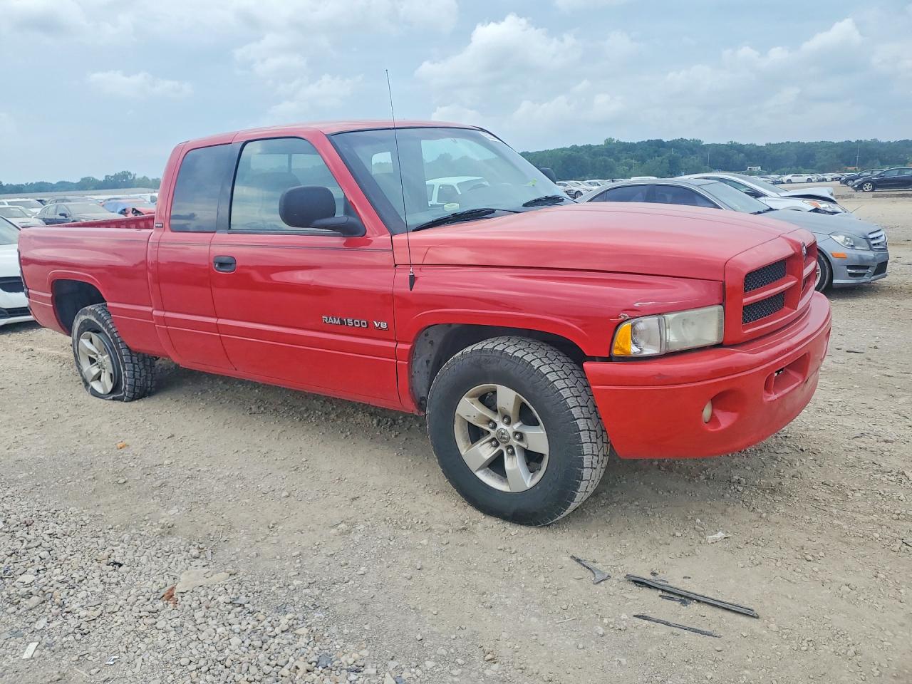 2001 Dodge Ram1500 4x4 Cnvtlcab Red vin: 3B7HC13Y81G746615