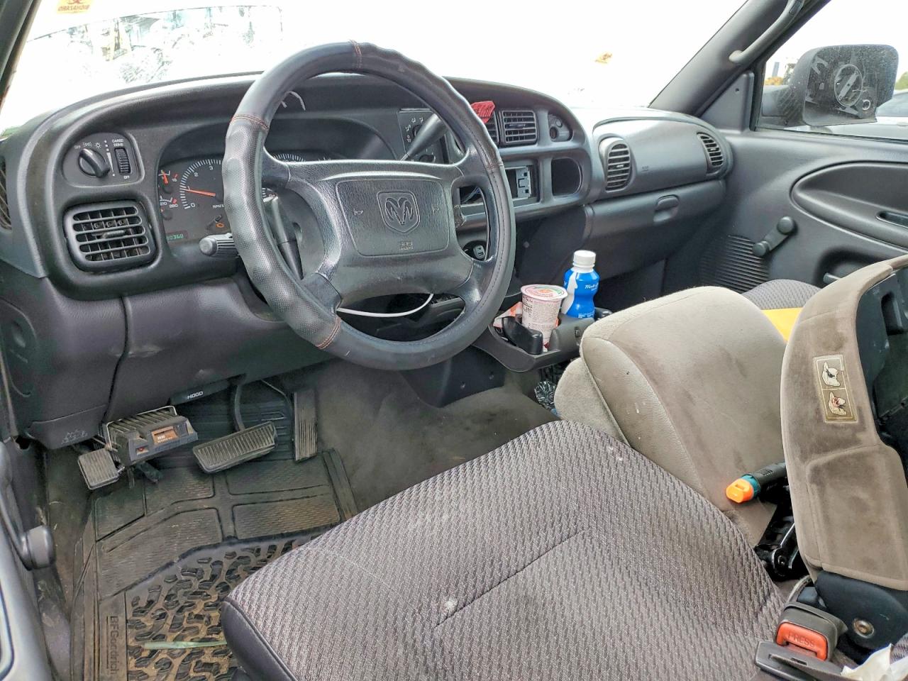 2001 Dodge Ram 1500 Black vin: 3B7HC13YX1M552394