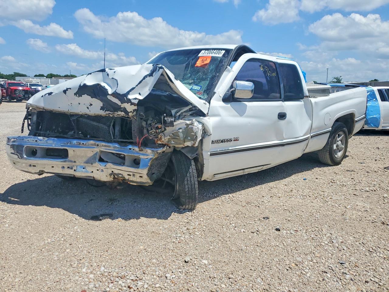 1996 Dodge Ram 1500 White vin: 3B7HC13Z0TG168425