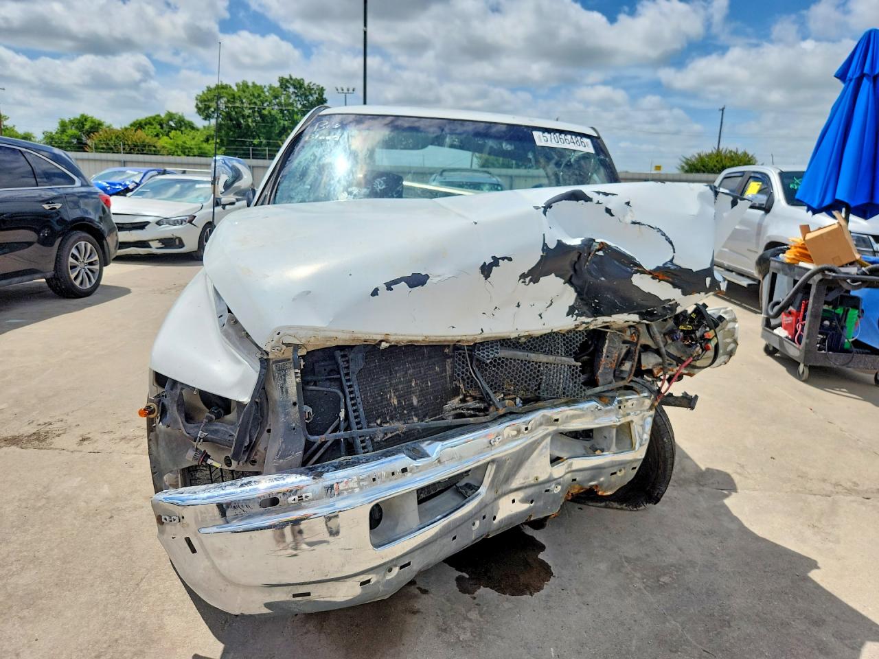 1996 Dodge Ram 1500 White vin: 3B7HC13Z0TG168425