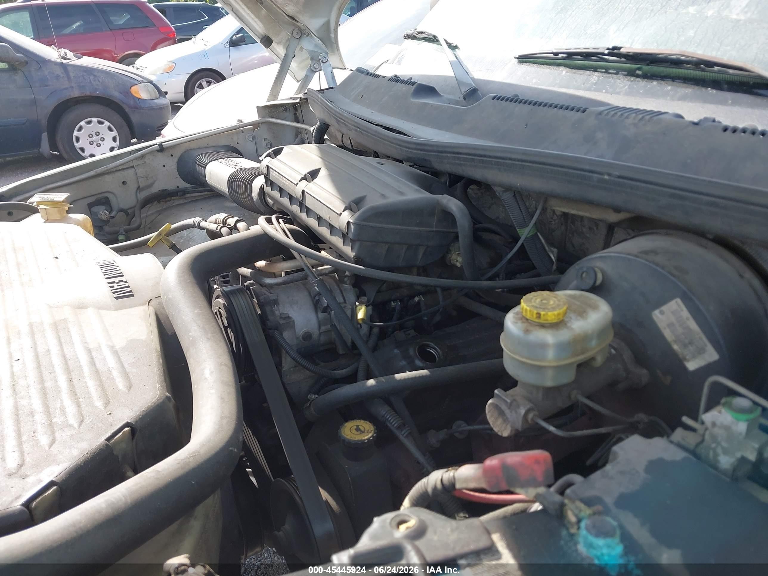 1999 Dodge Ram 1500 St White vin: 3B7HC13Z0XG177566