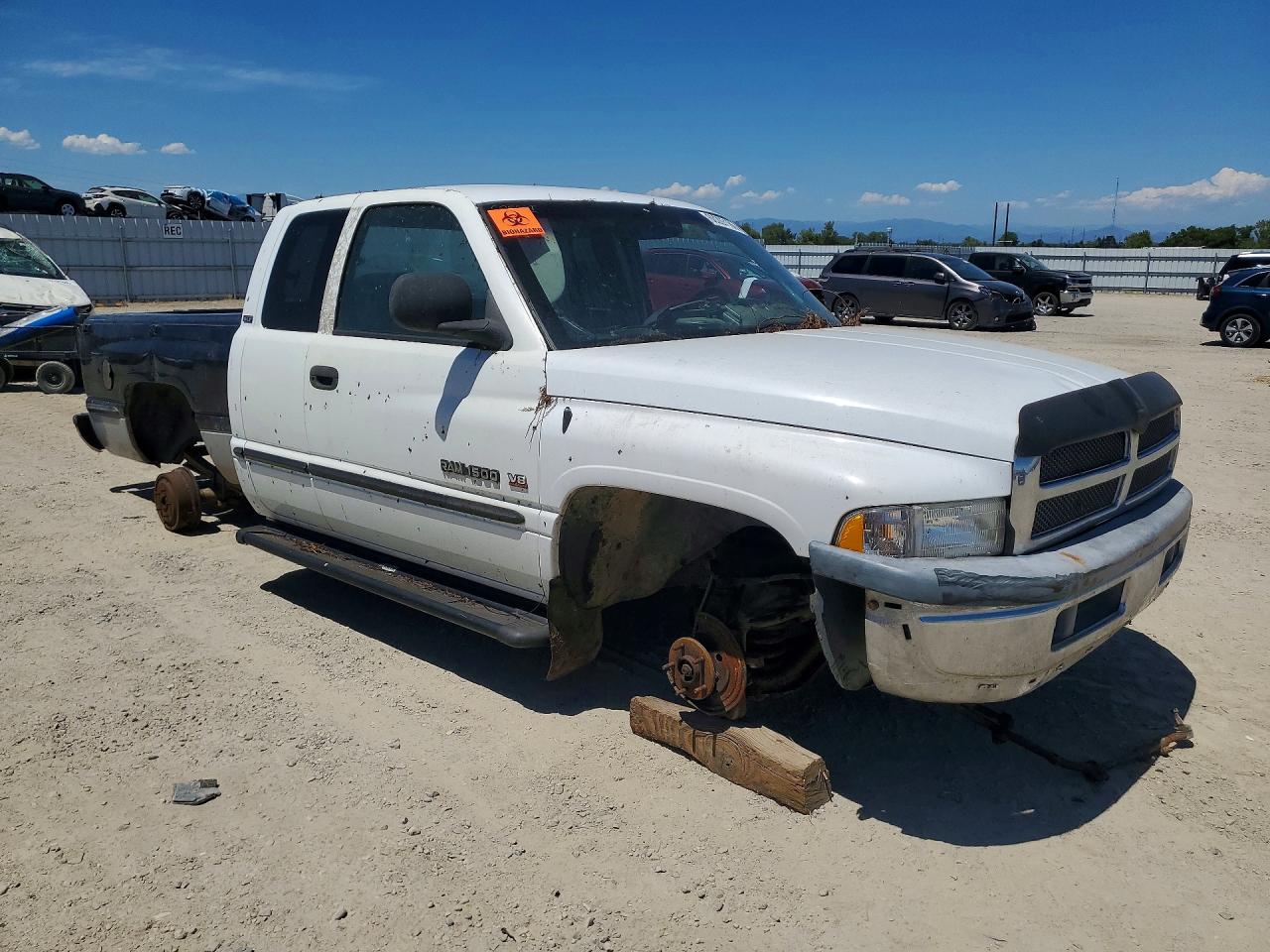 2000 Dodge Ram 1500 Two Tone vin: 3B7HC13Z0YG152541
