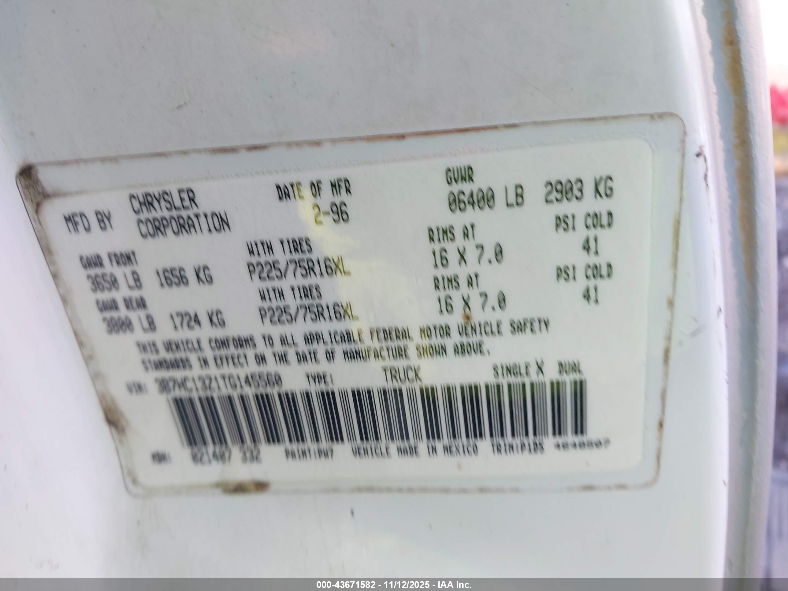 1996 Dodge Ram 1500 White vin: 3B7HC13Z1TG145560
